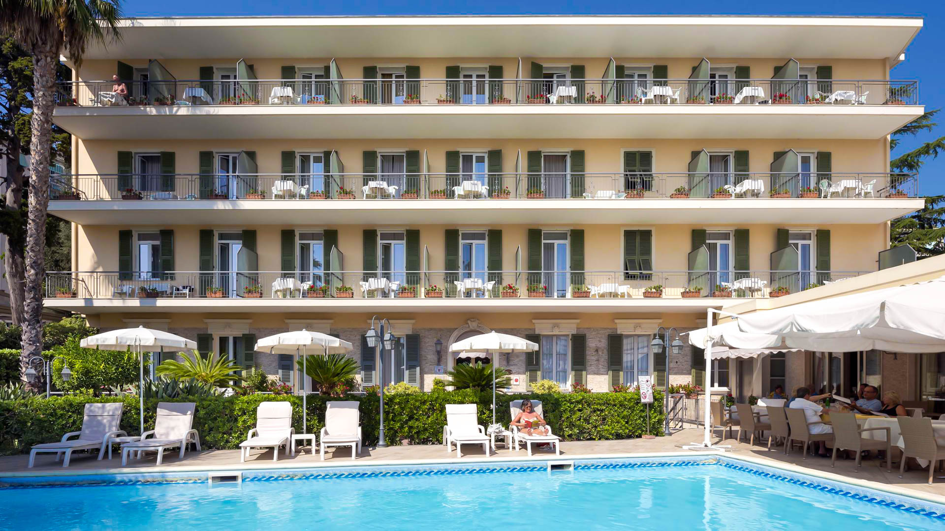 Hotel Paradiso