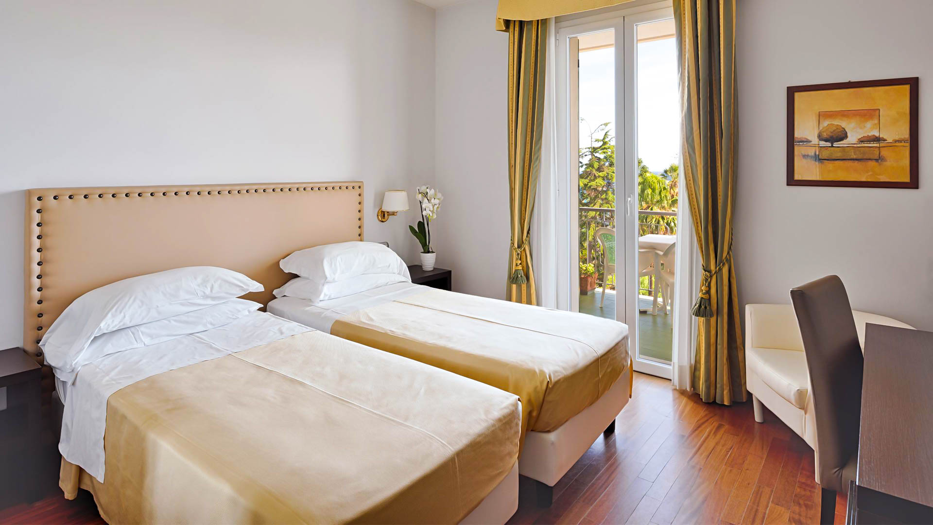 Hotel Paradiso