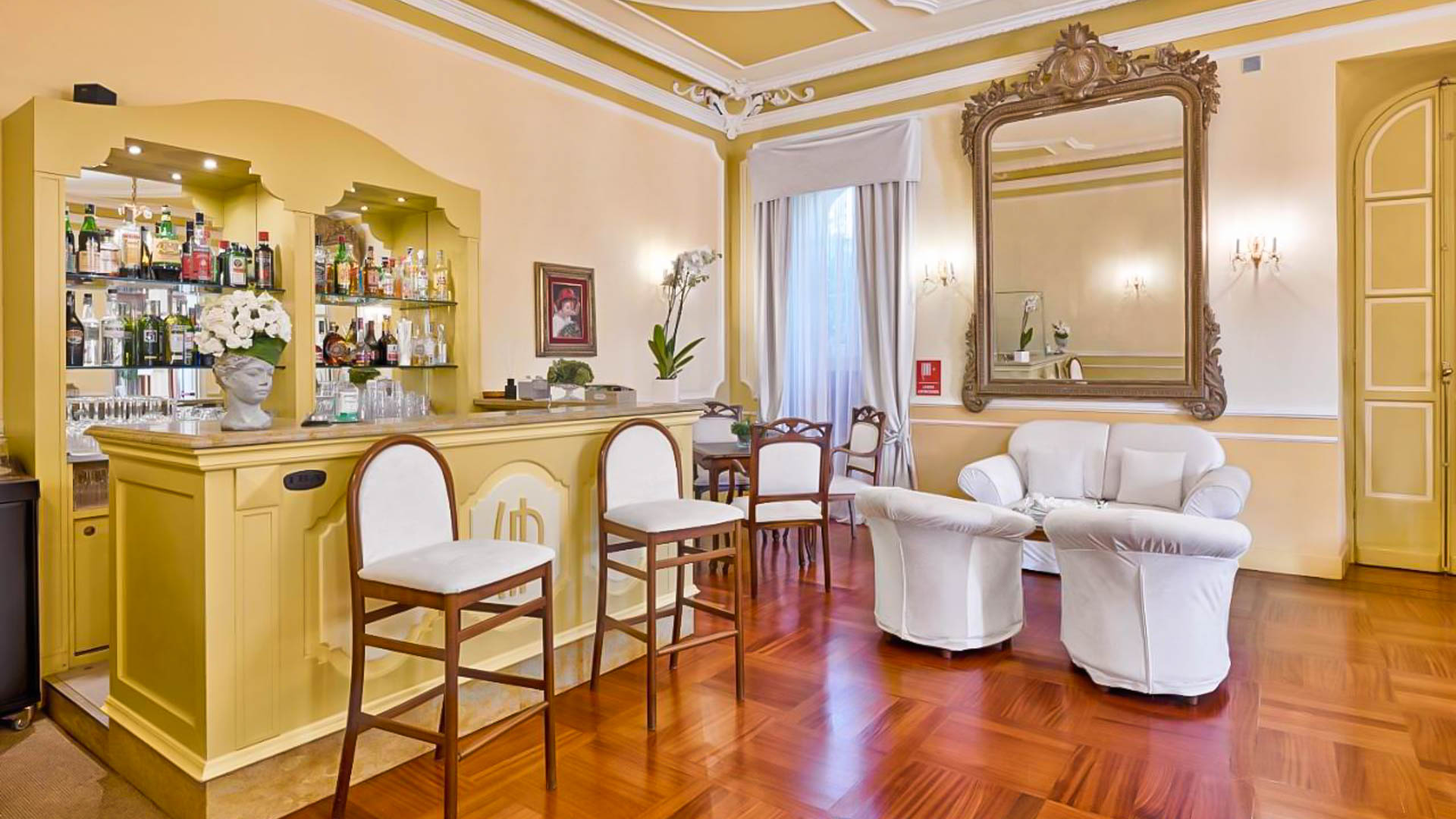 Hotel Paradiso