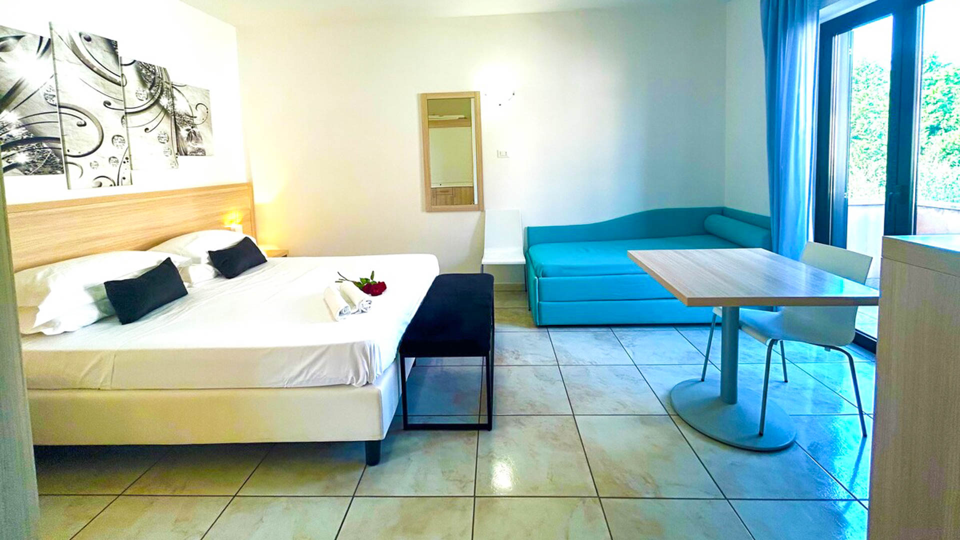 Hotel Park Village