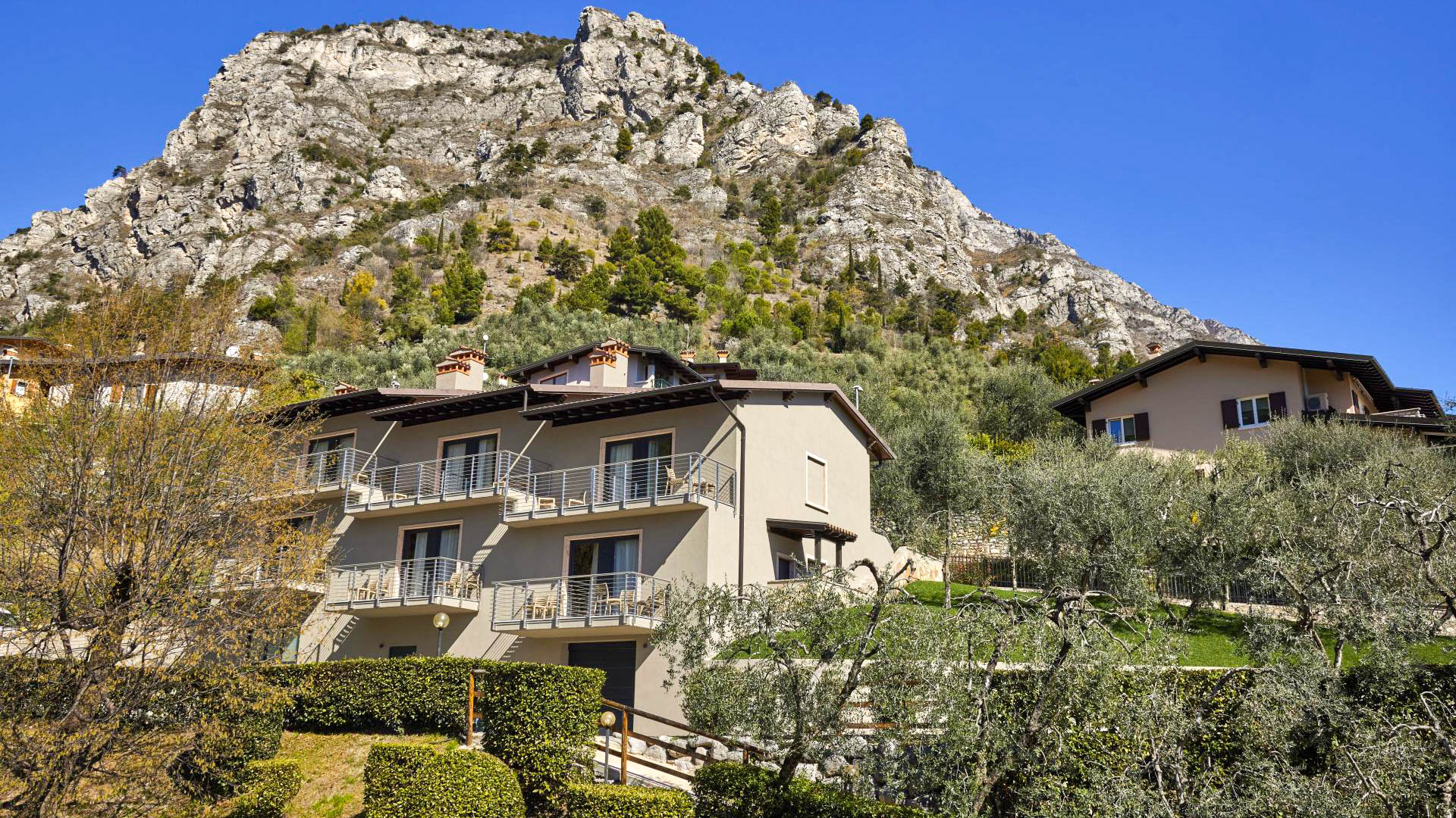 Hotel Royal Village