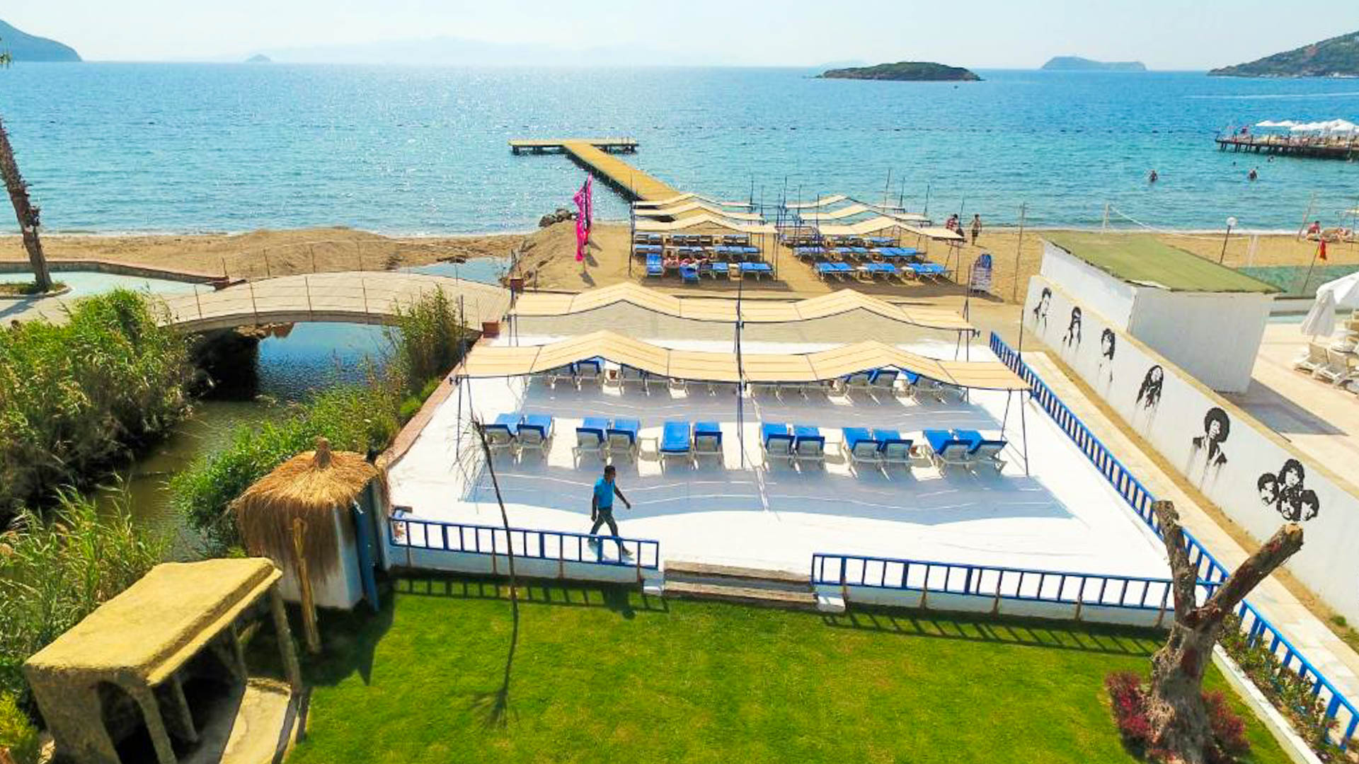 Hotel Tiana Beach Resort