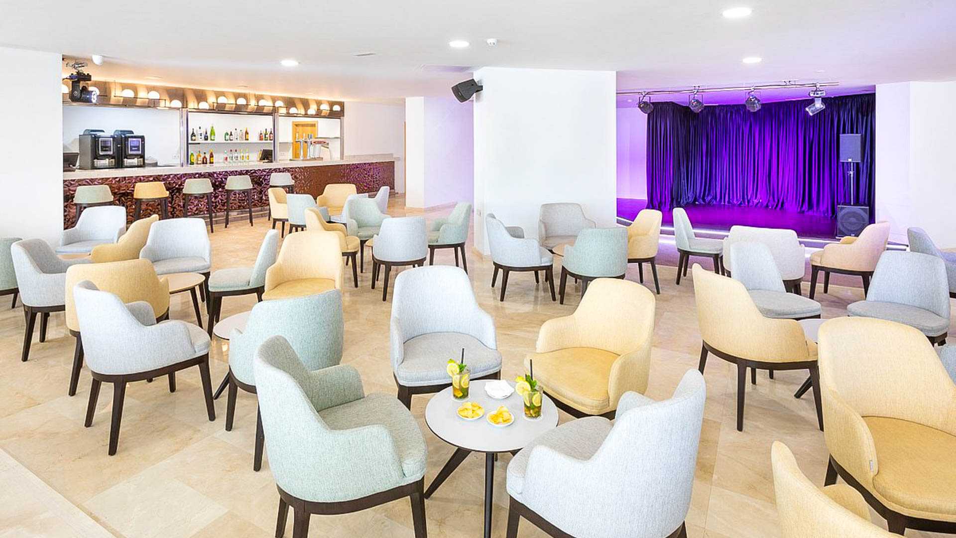 Alexandre Hotel Troya
