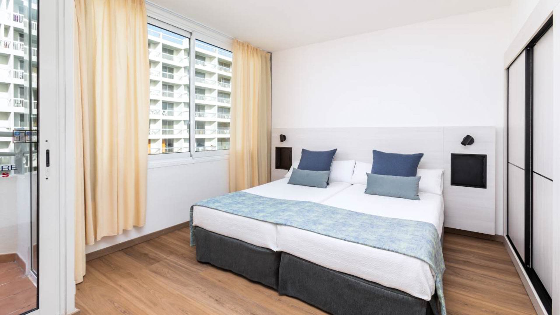 Alexandre Hotel Troya