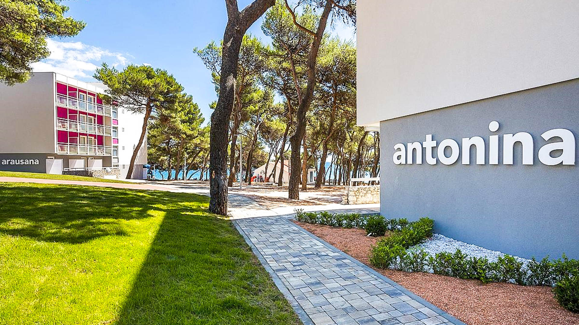 Hotel Villa Arausana & Antonina