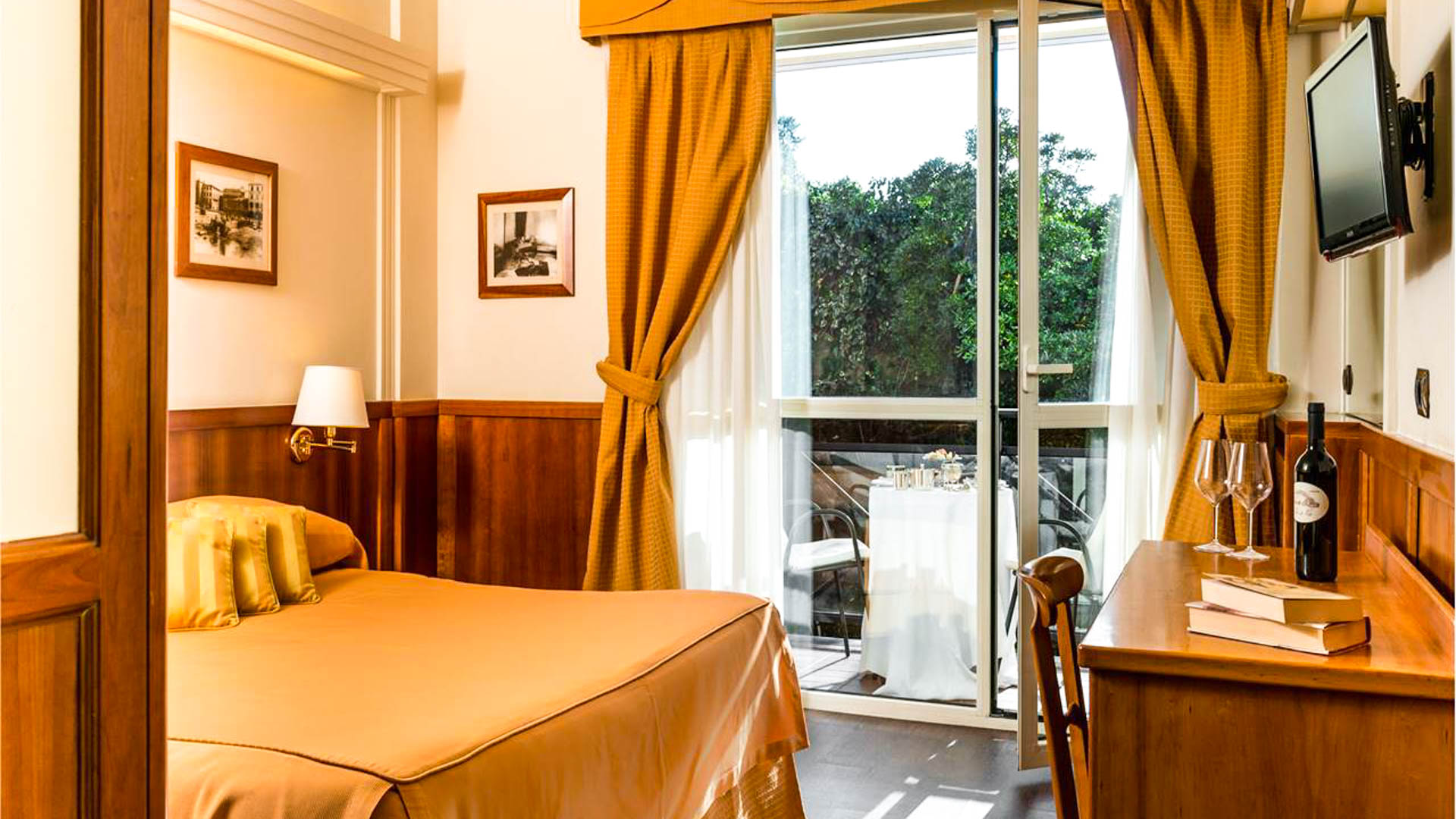Hotel Vis à Vis