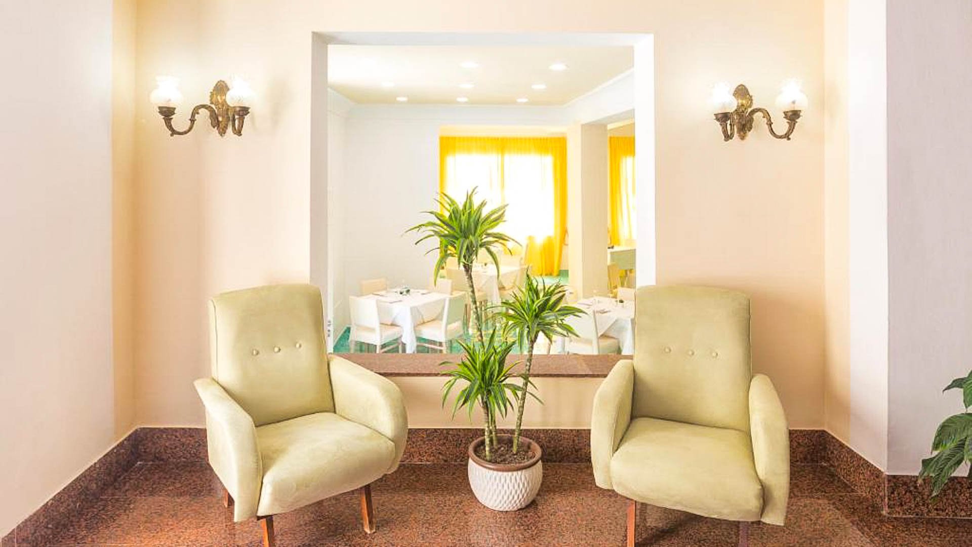 Hotel Zaro