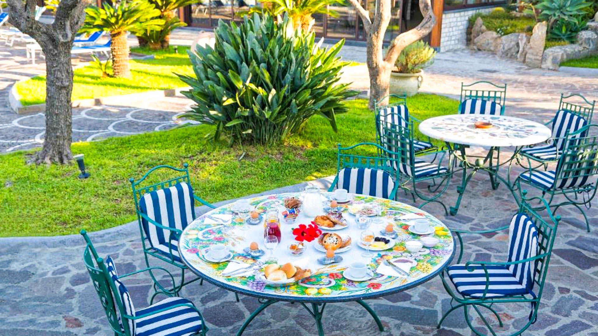 Hotel Zaro