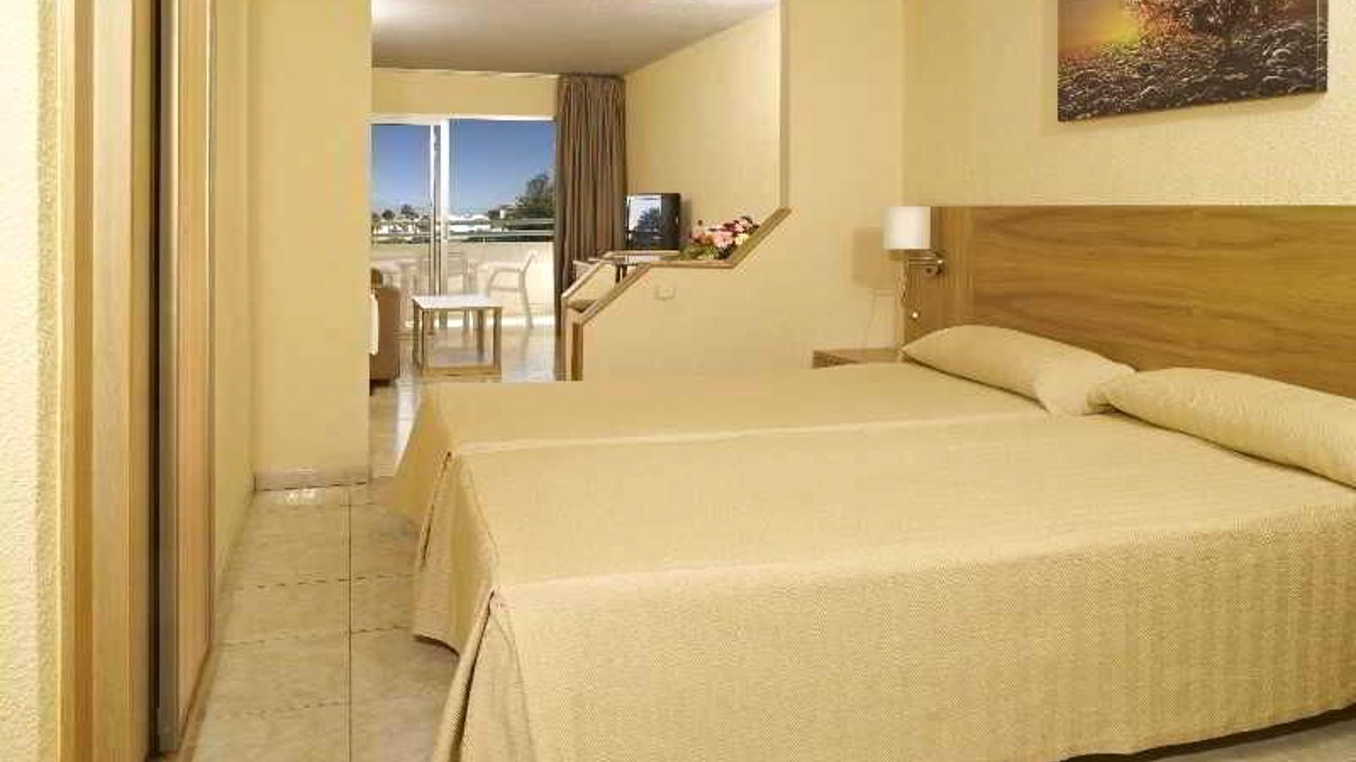 Hovima Santa Maria Aparthotel