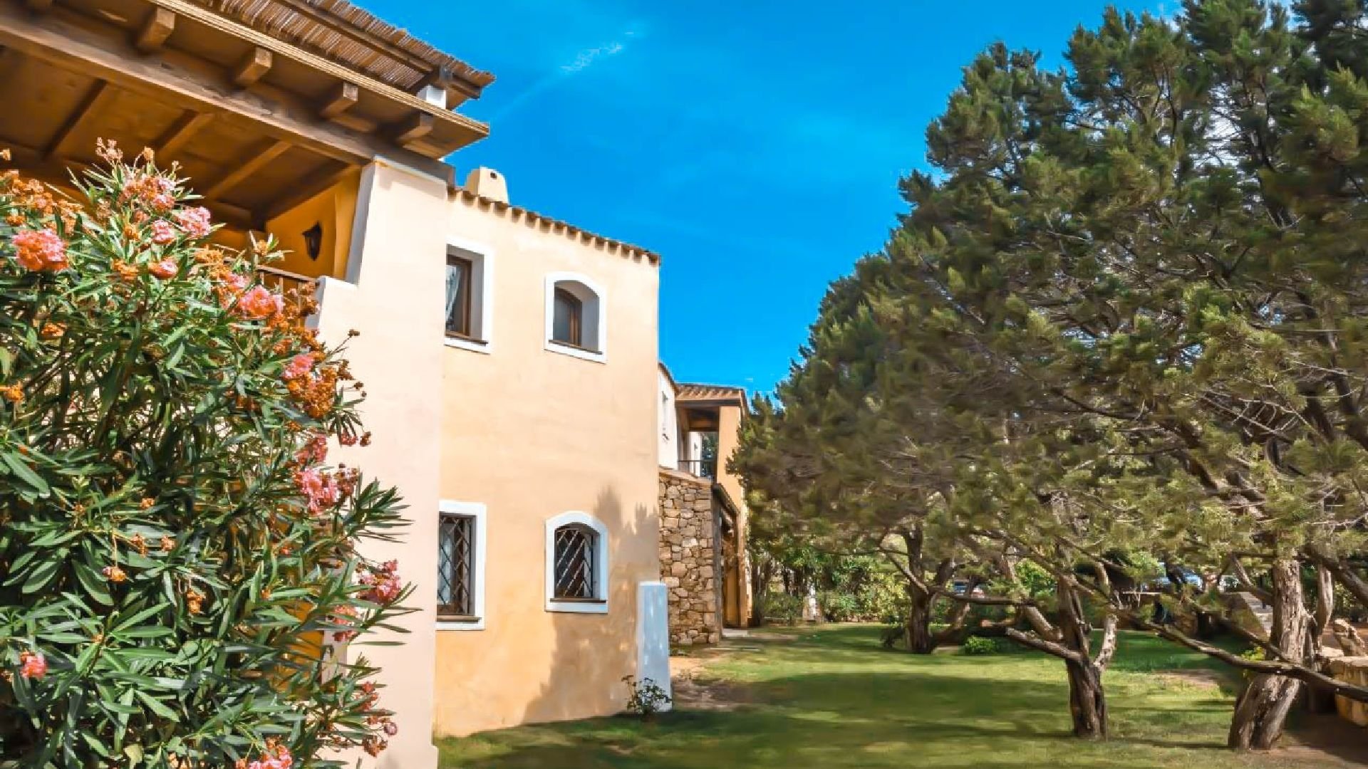 Il Giardino Degli Oleandri