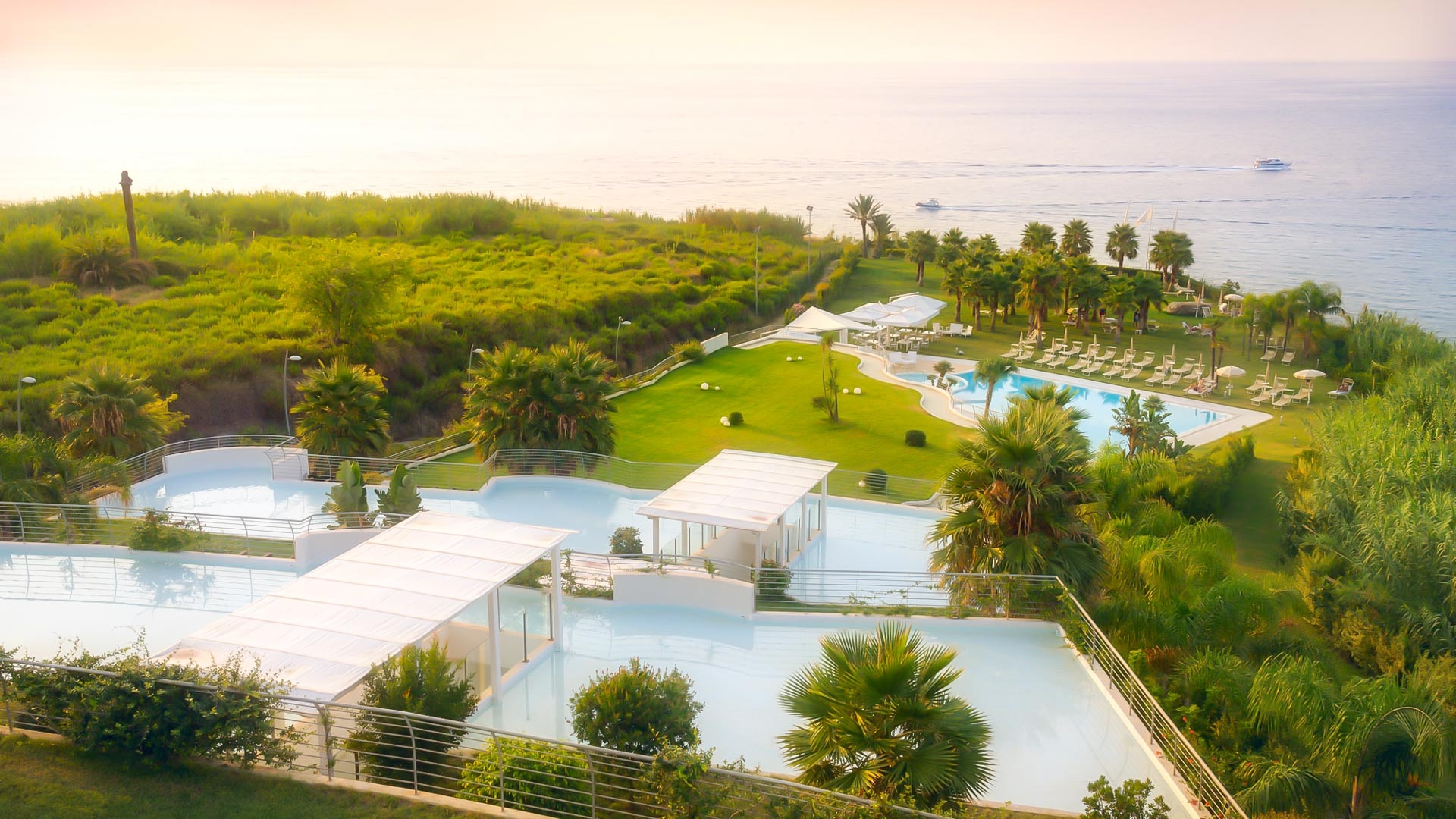 Infinity Resort