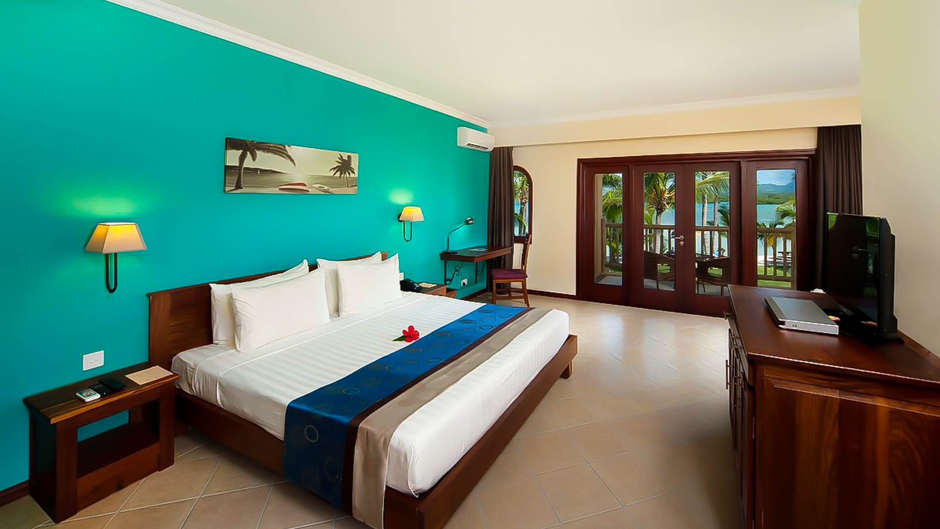 Jalsa Beach Hotel & Spa