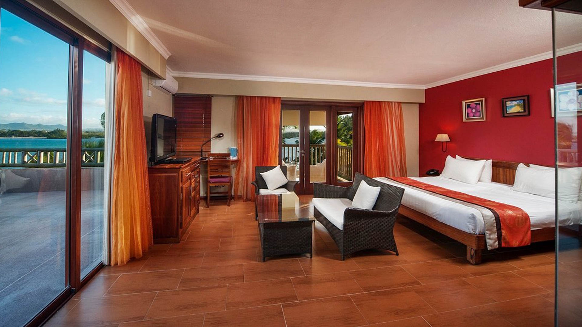Jalsa Beach Hotel & Spa