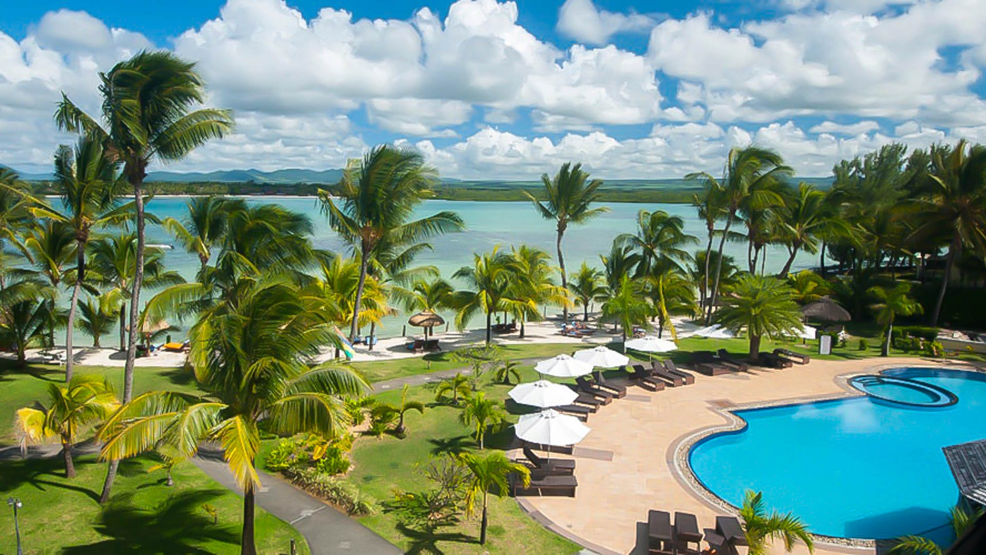 Jalsa Beach Hotel & Spa
