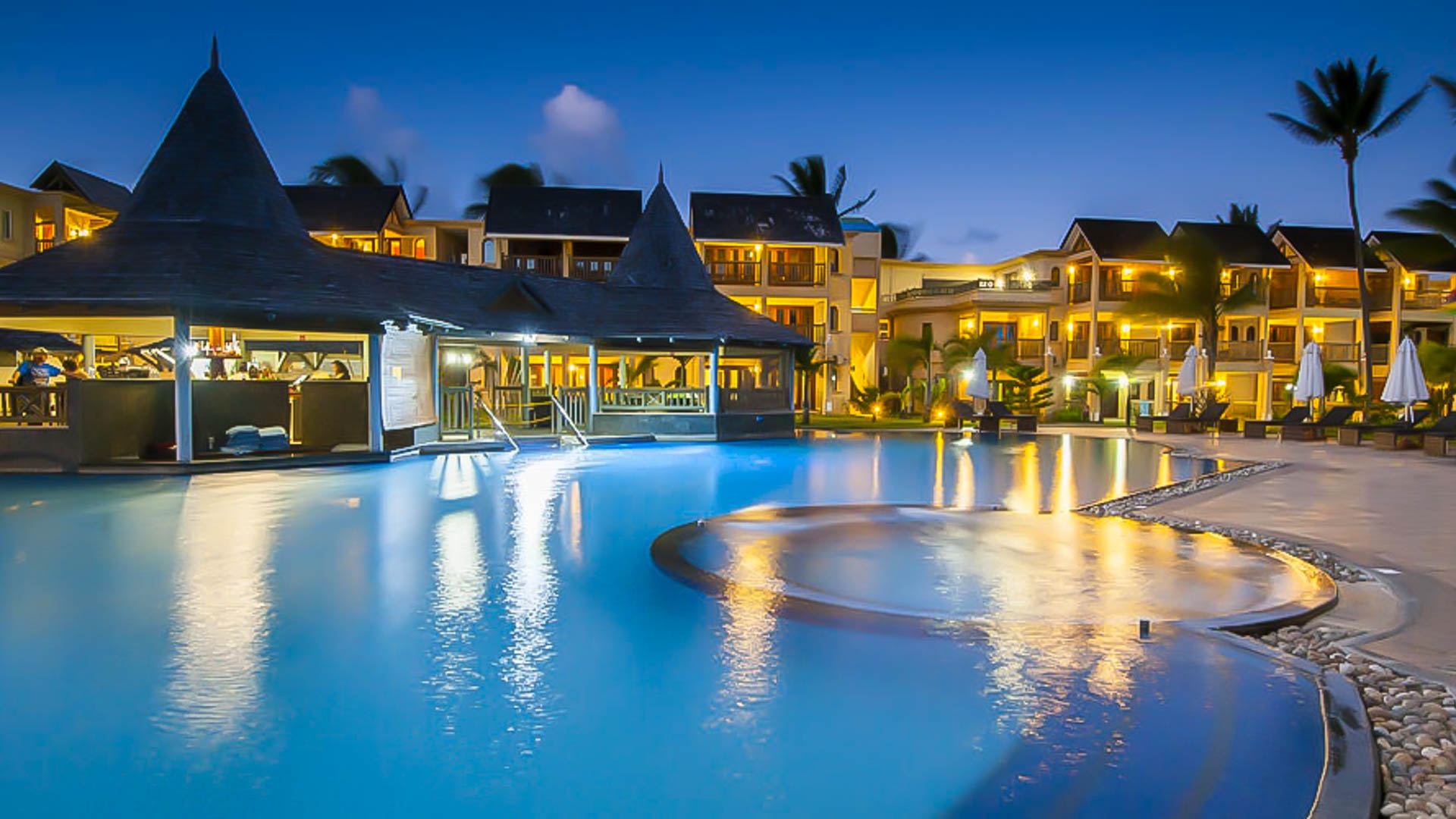 Jalsa Beach Hotel & Spa