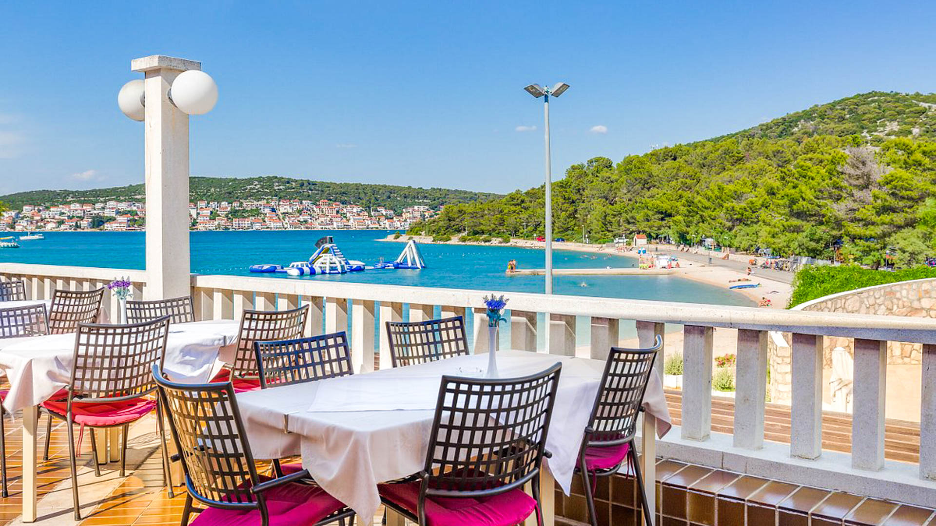 Holiday Village Jezera