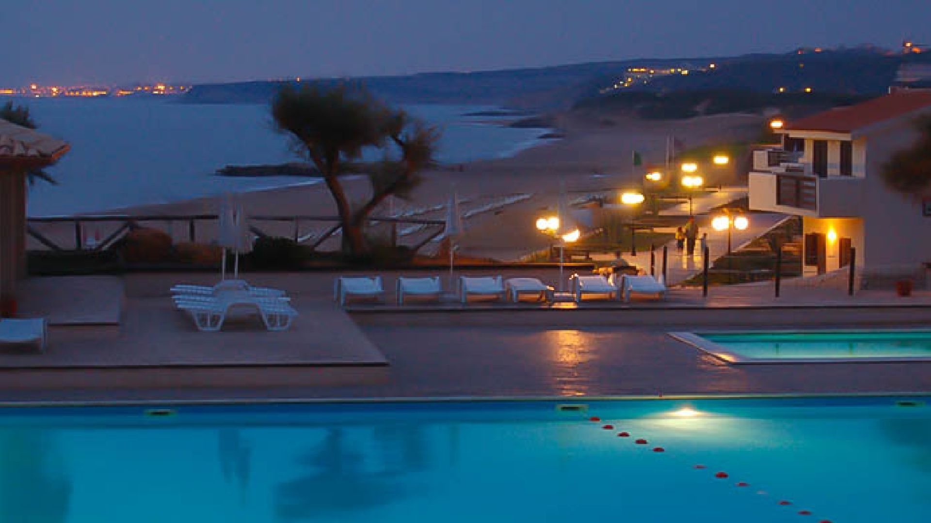 Kamarina Resort