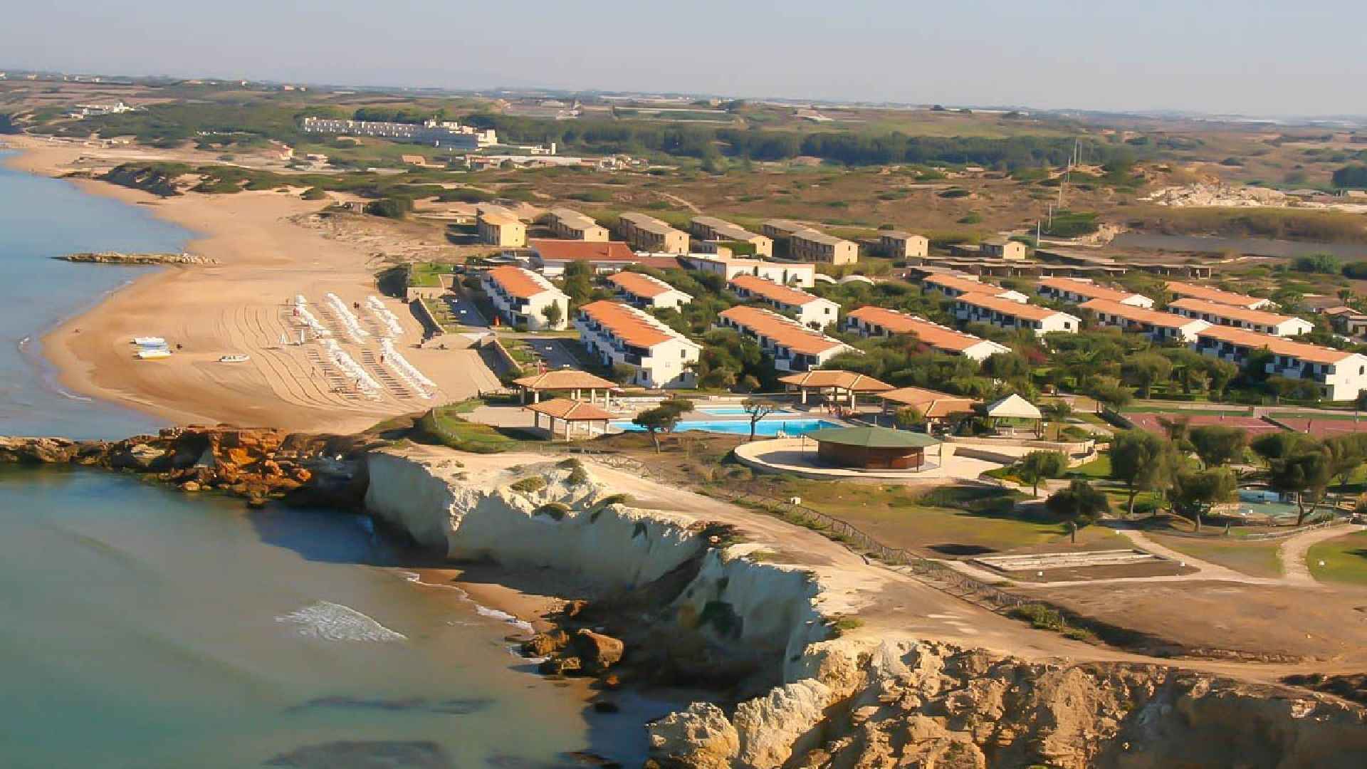 Kamarina Resort
