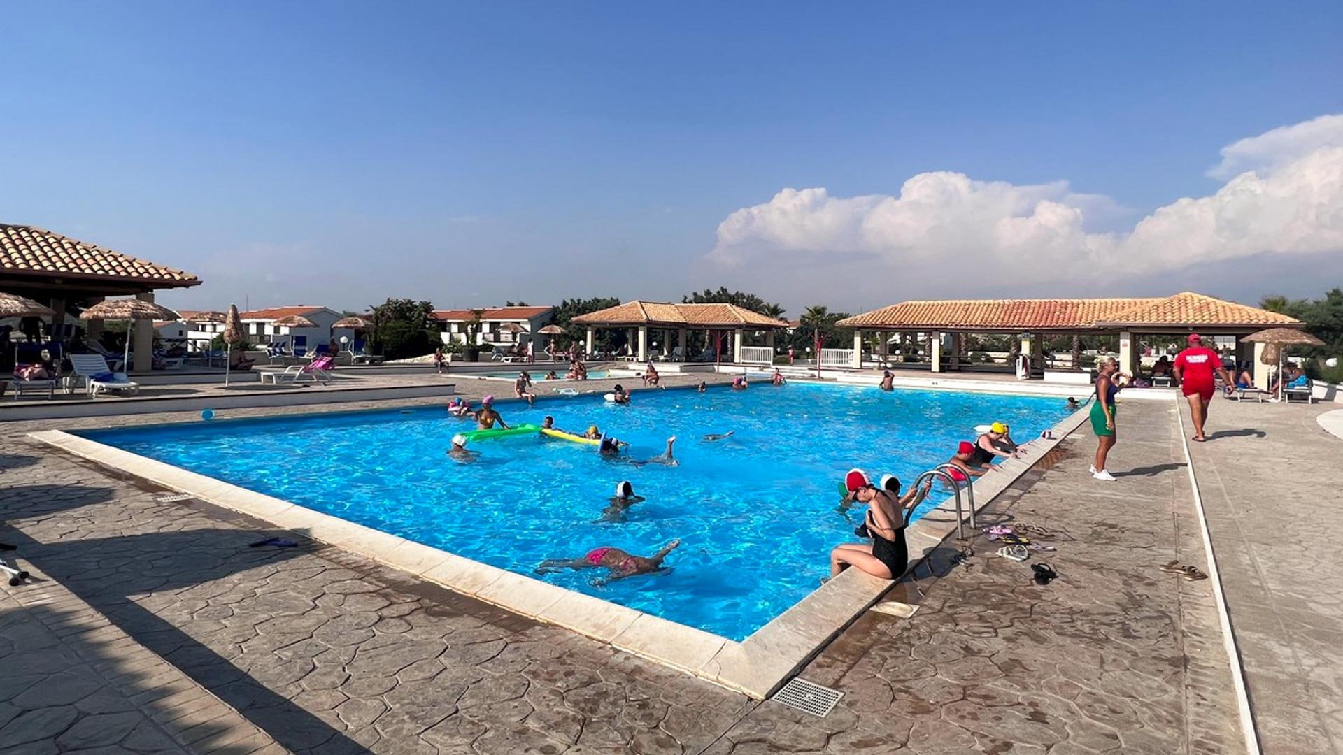 Kamarina Resort