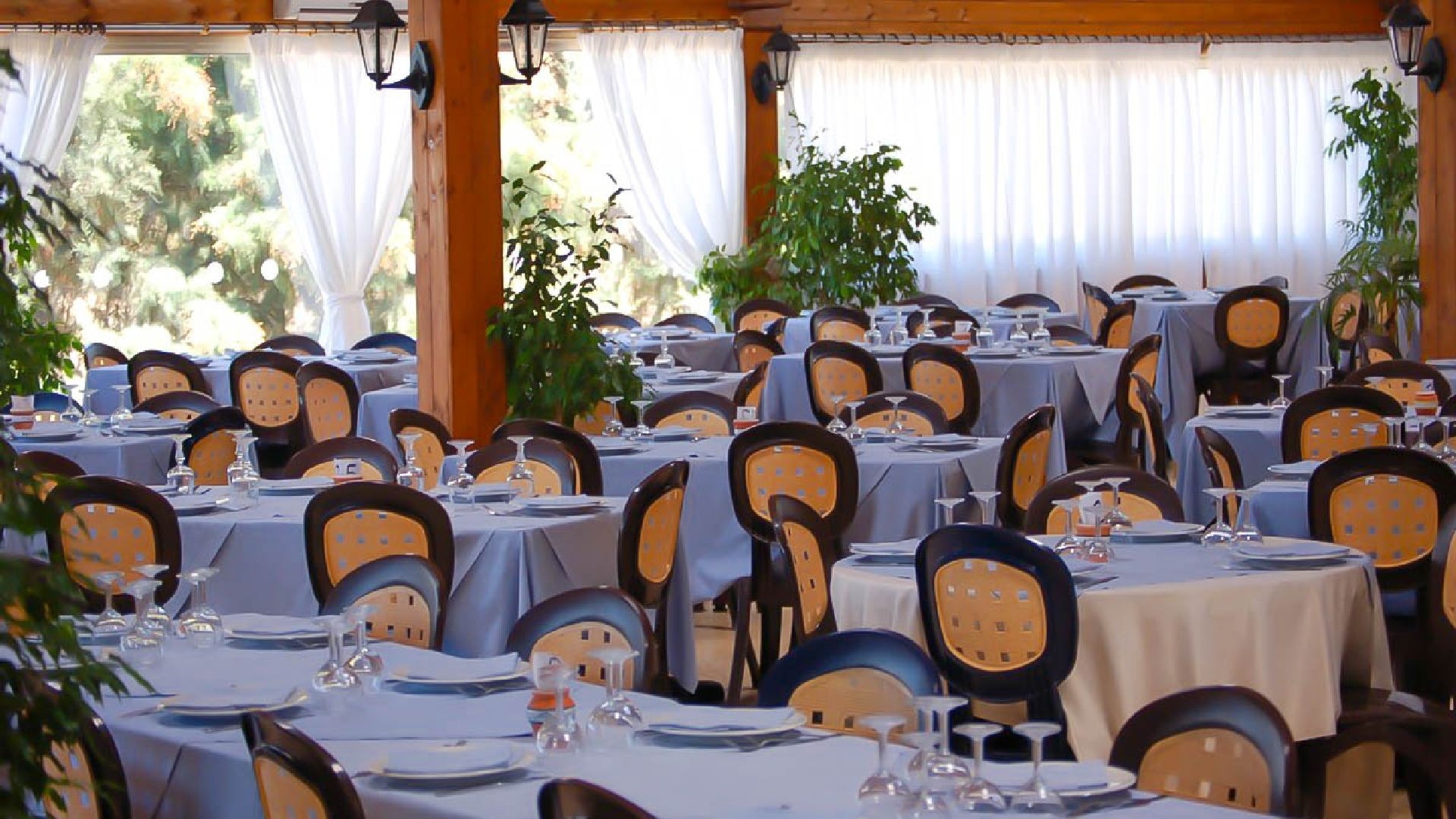Kamarina Resort