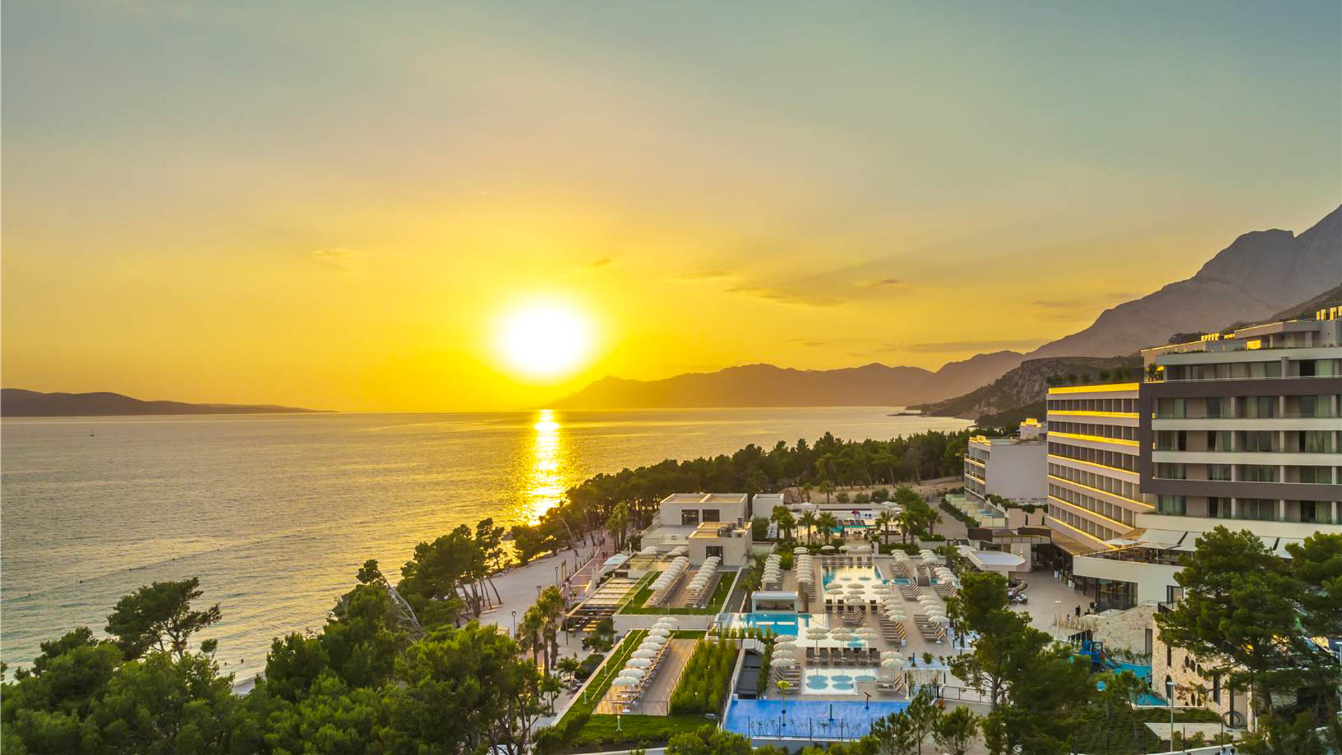 Aminess Khalani Beach Hotel