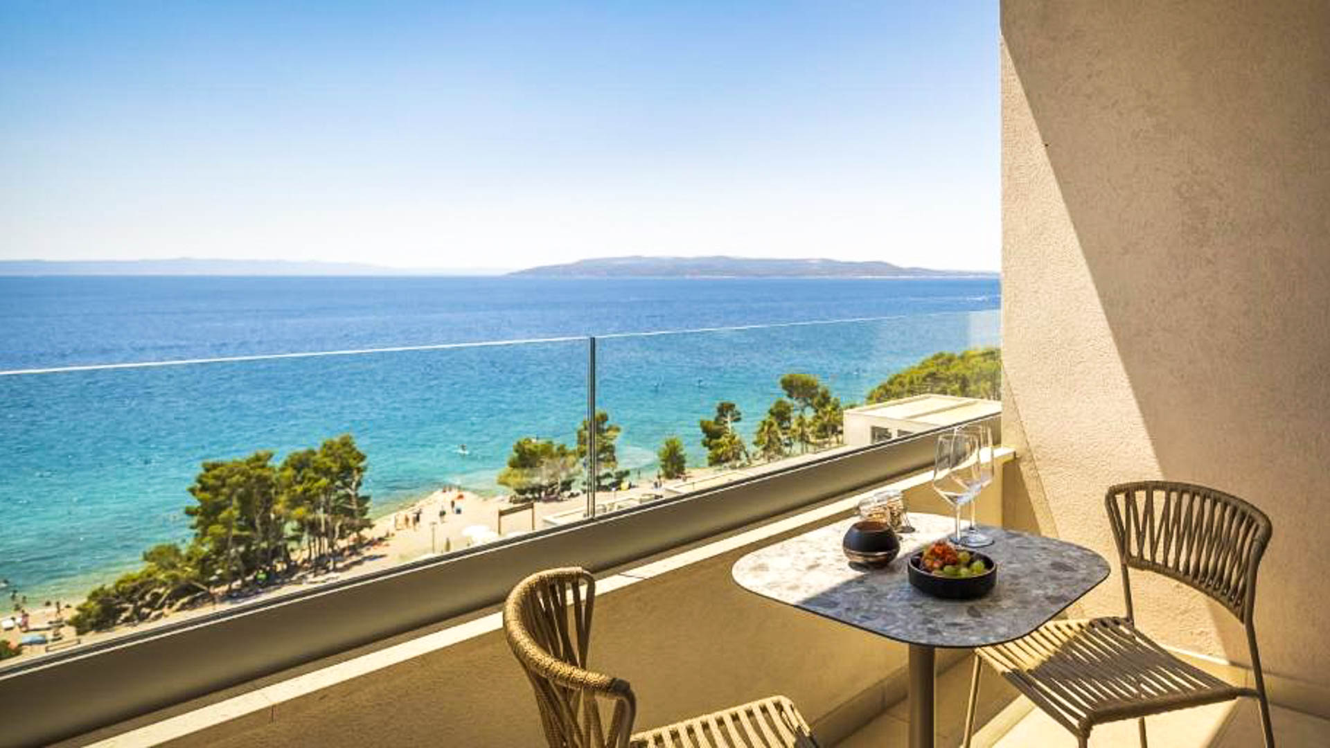 Aminess Khalani Beach Hotel