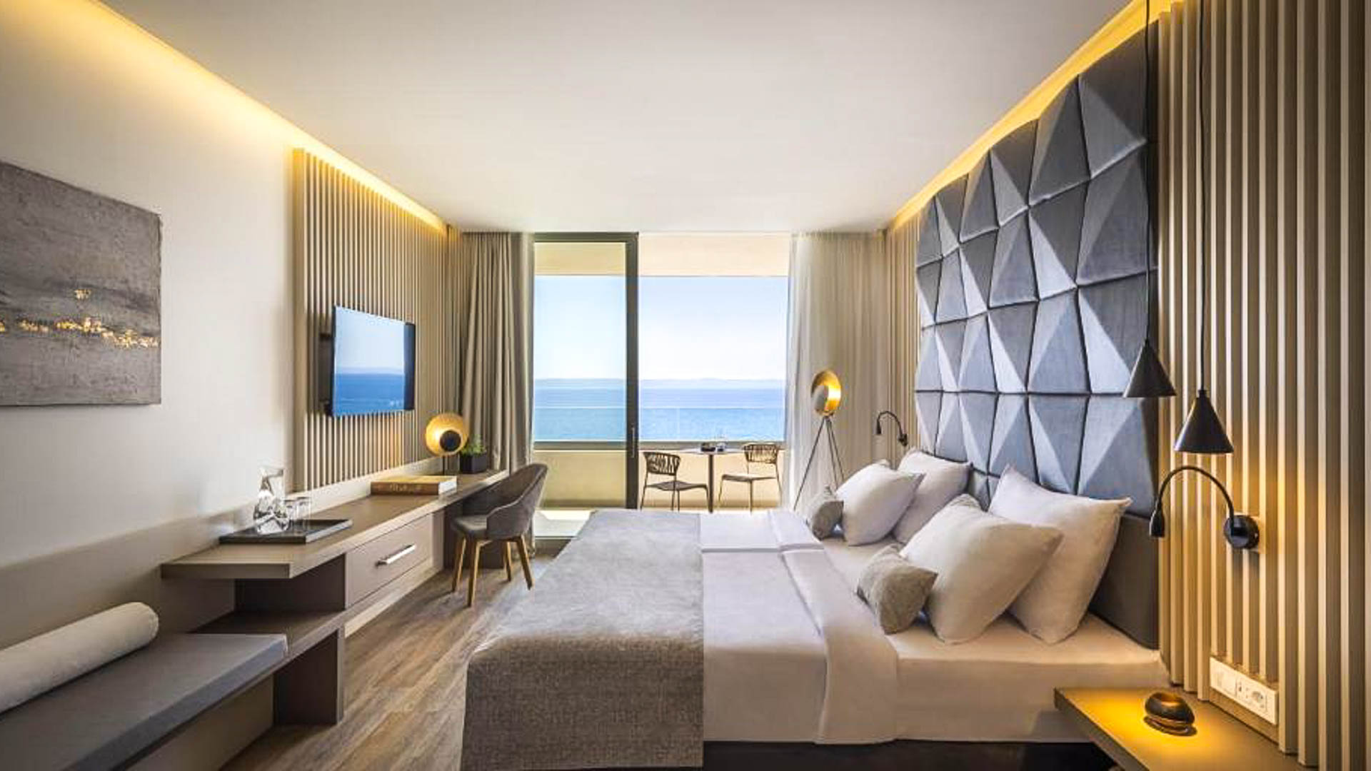 Aminess Khalani Beach Hotel
