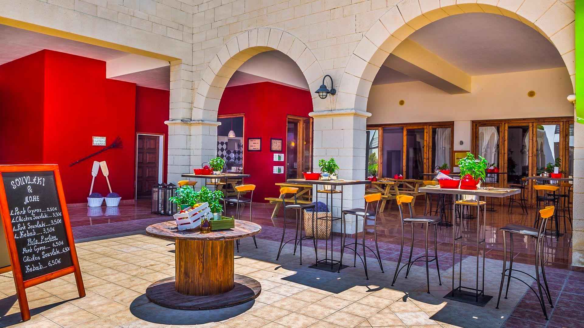 Kipriotis Panorama & Suites