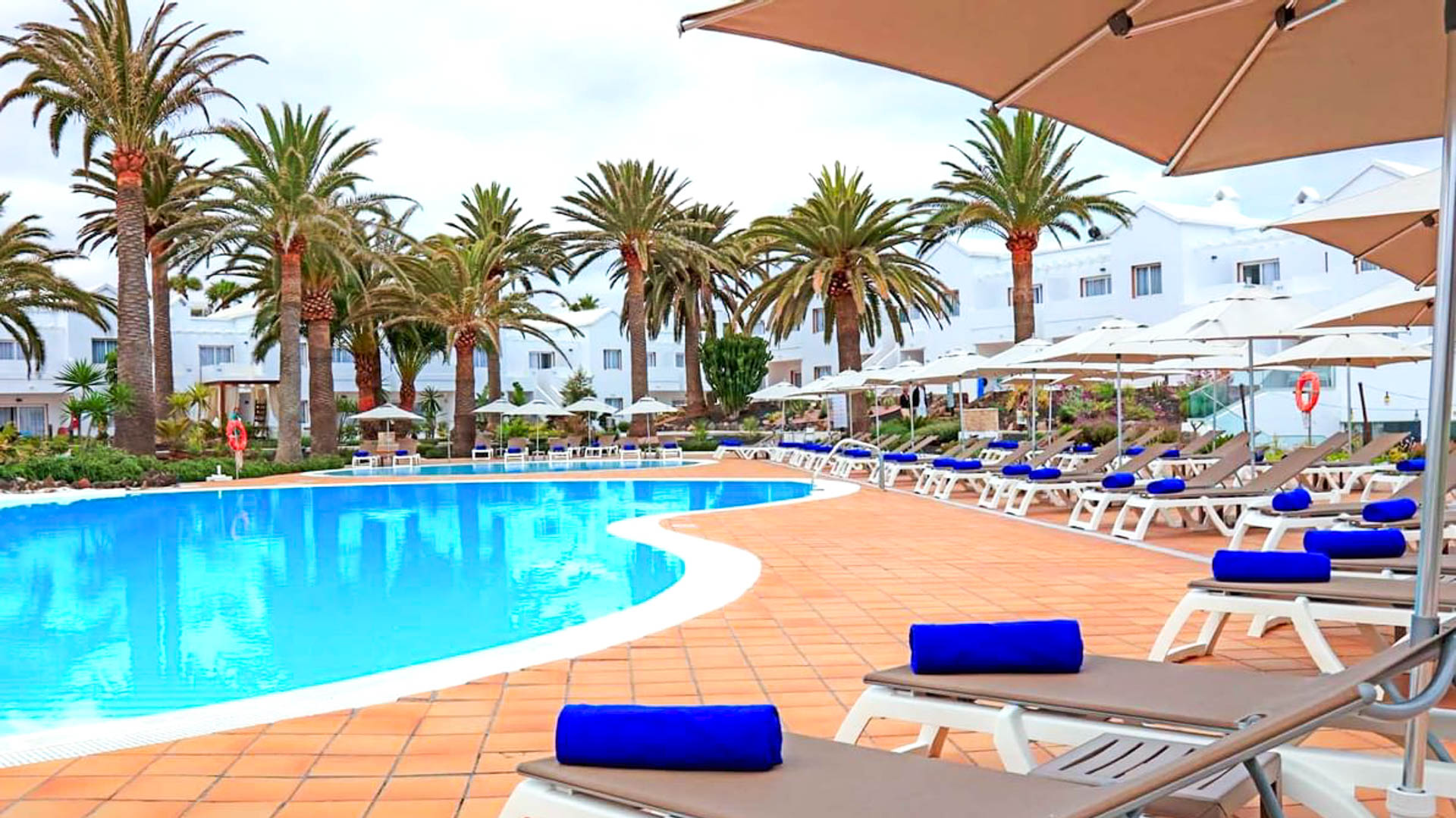 Labranda Corralejo Village