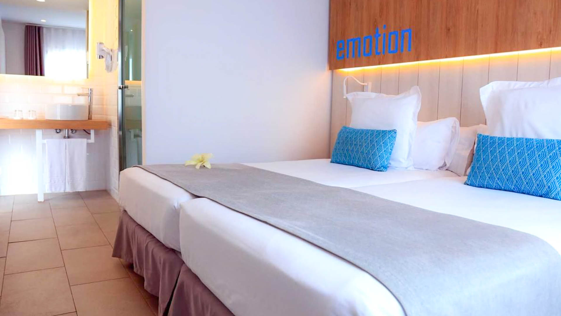 Labranda Corralejo Village