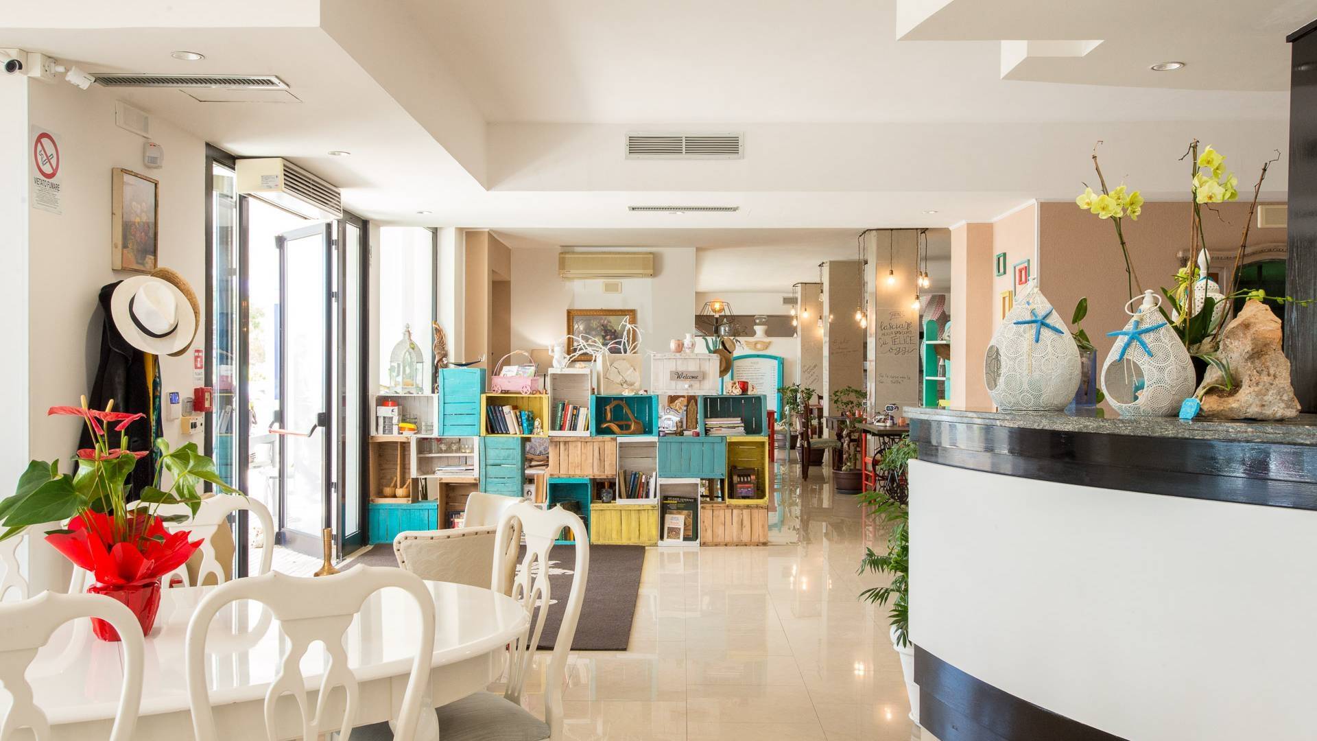 Lamanna's Hotel