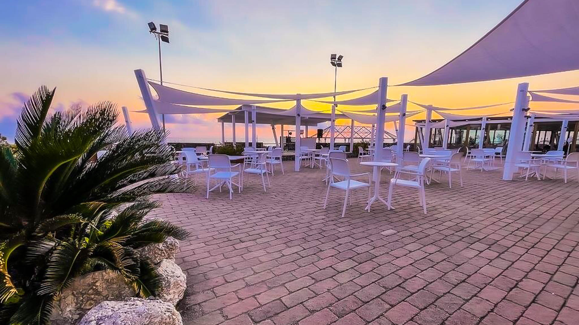 Le Mandrelle Beach Resort