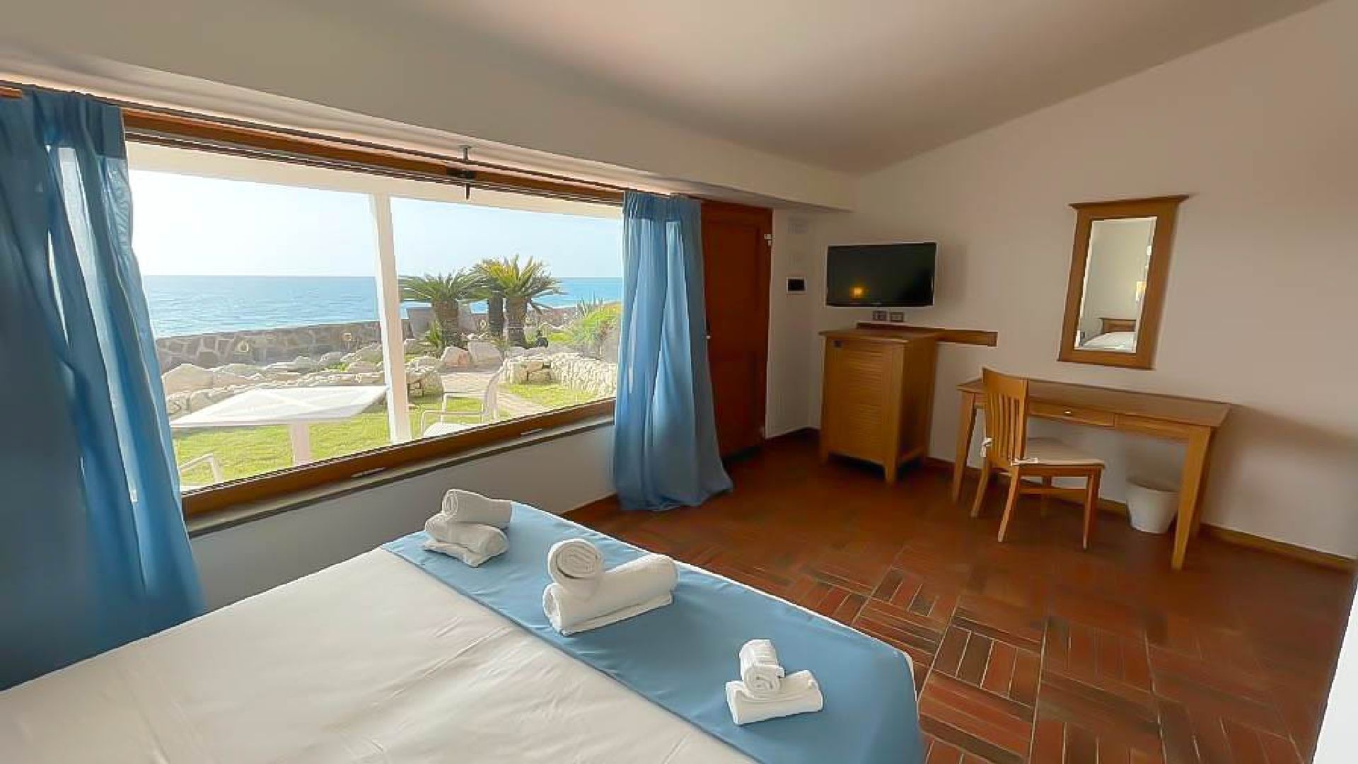Le Mandrelle Beach Resort