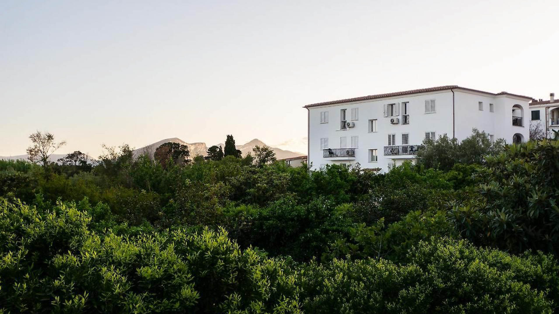 Le Residenze Del Baia Marina