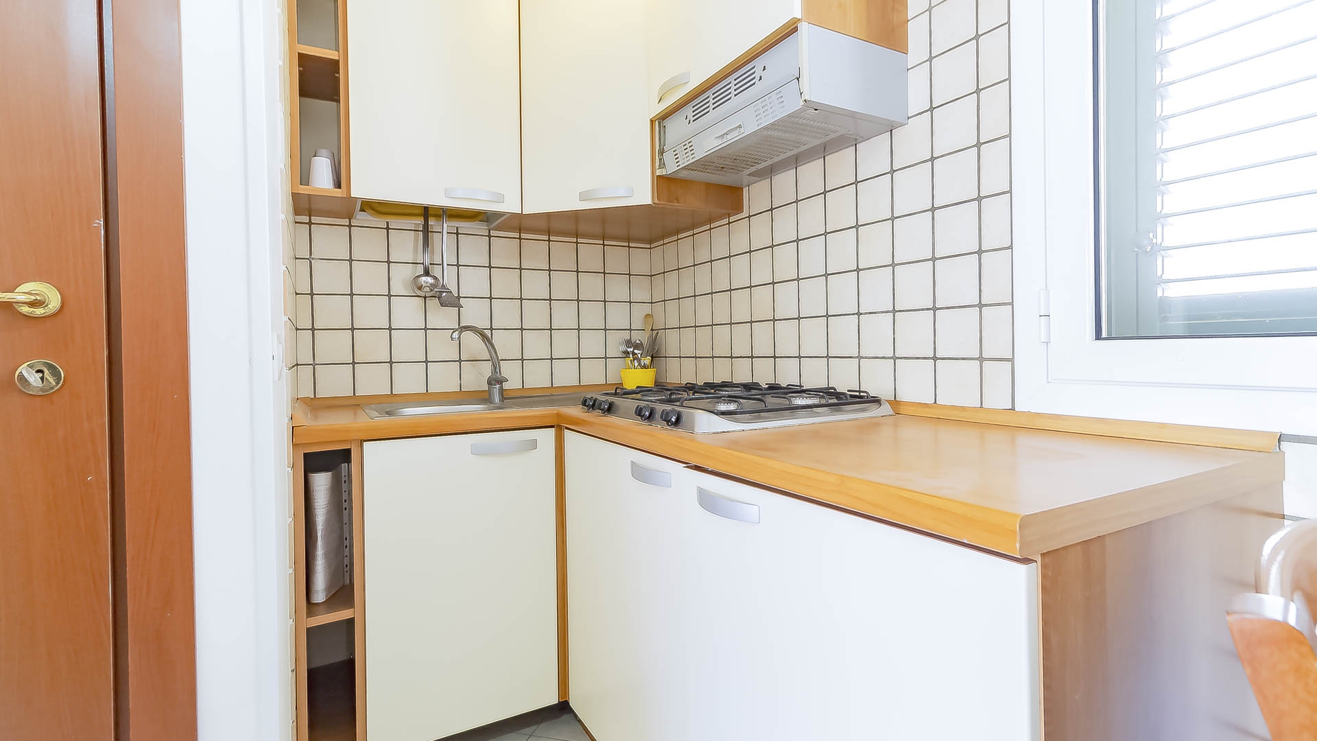 Leopardi Flat