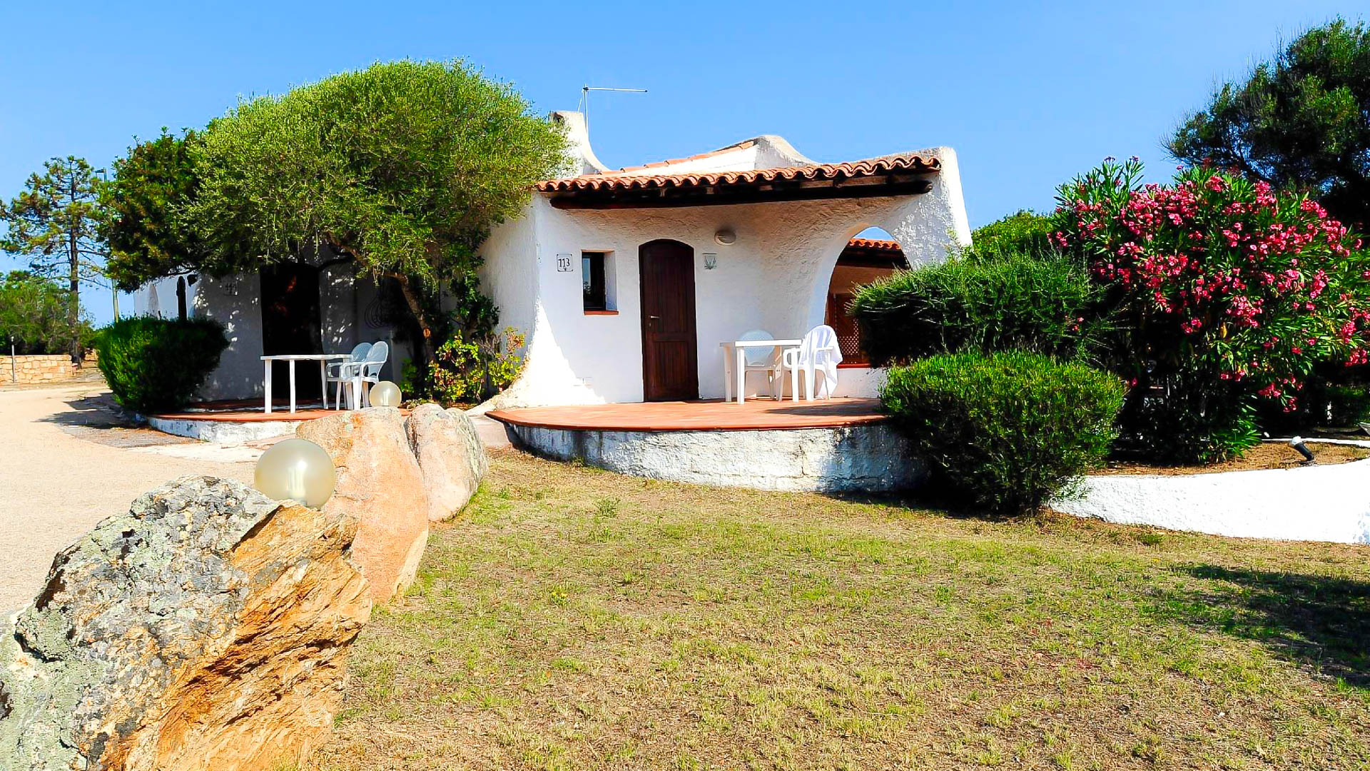 LH Altura Resort
