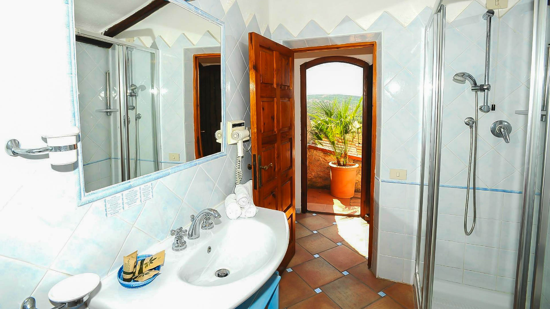 LH Altura Resort
