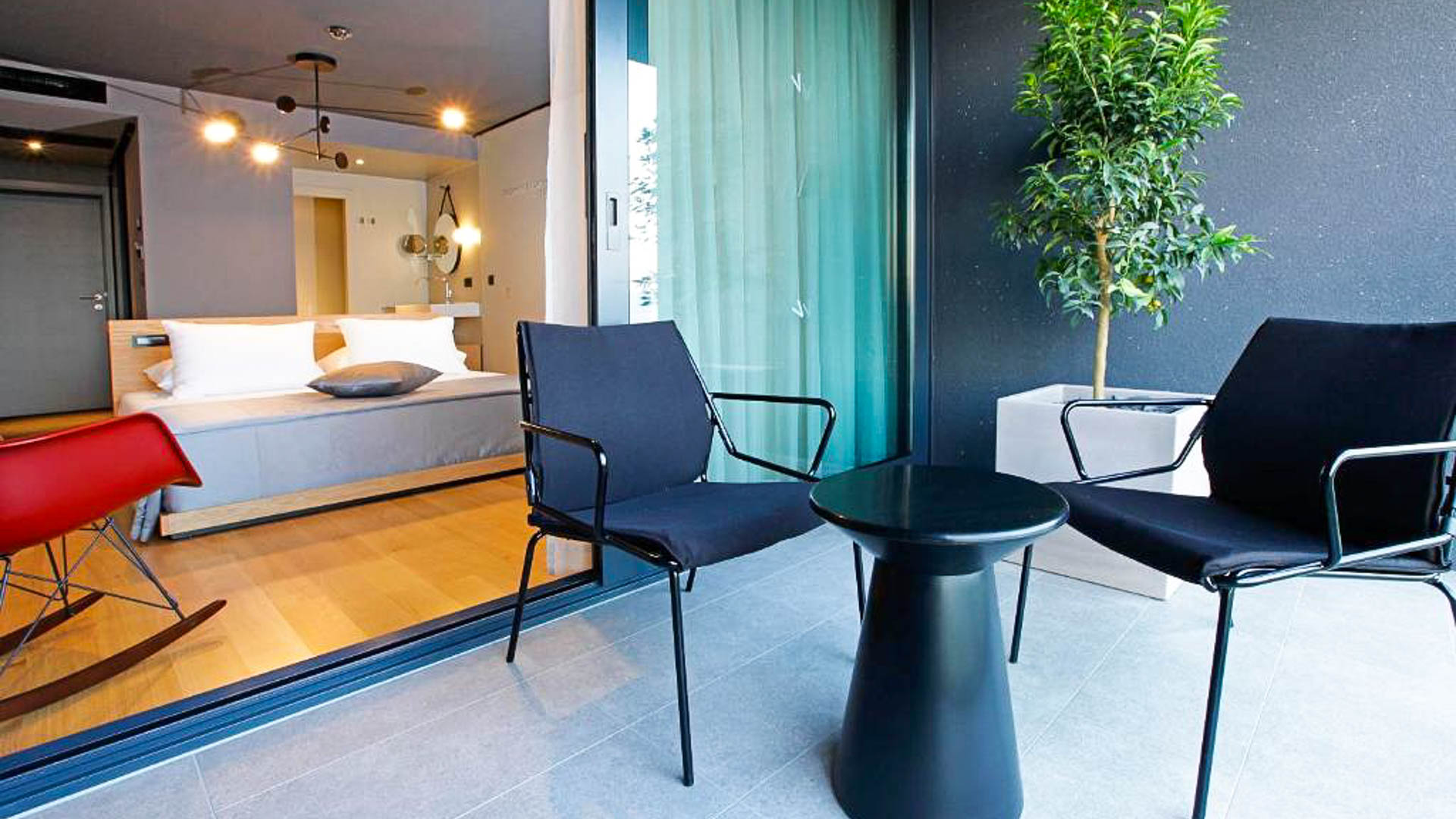 LIFESTYLE HOTEL VITAR