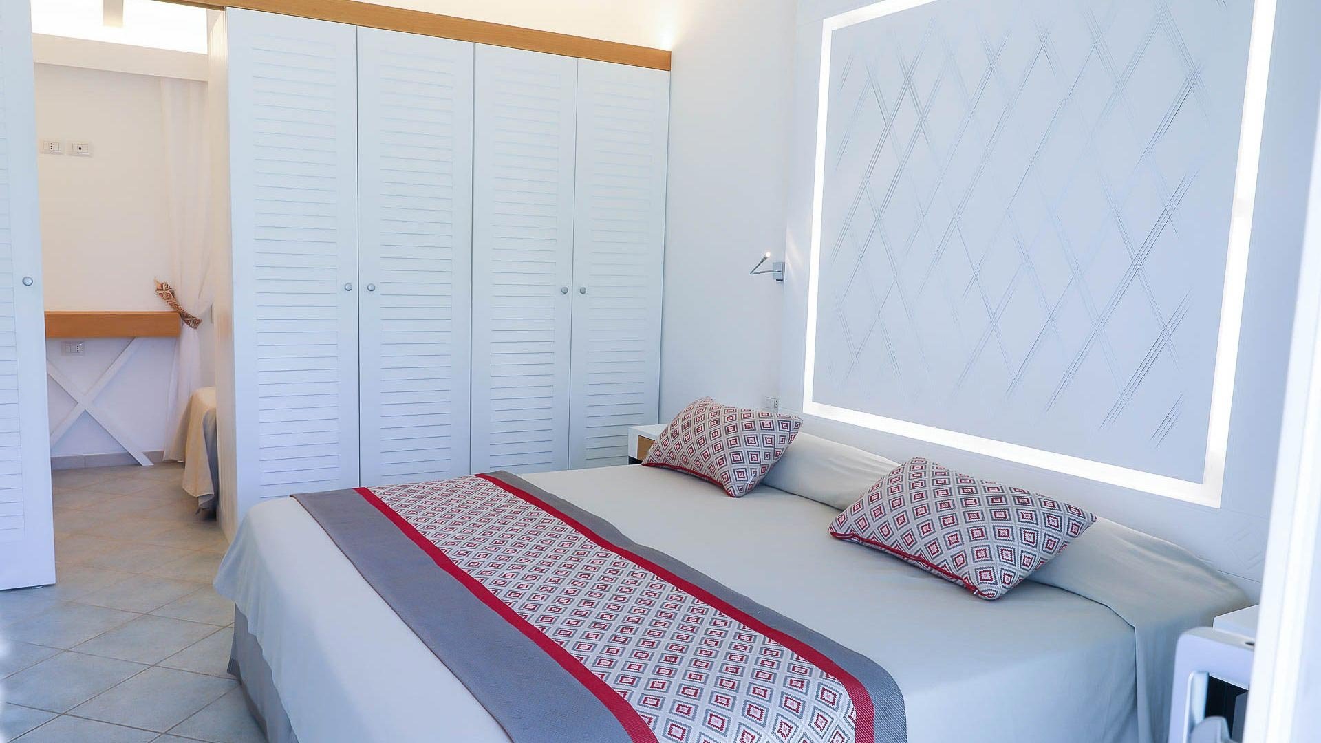 Limone Beach Resort