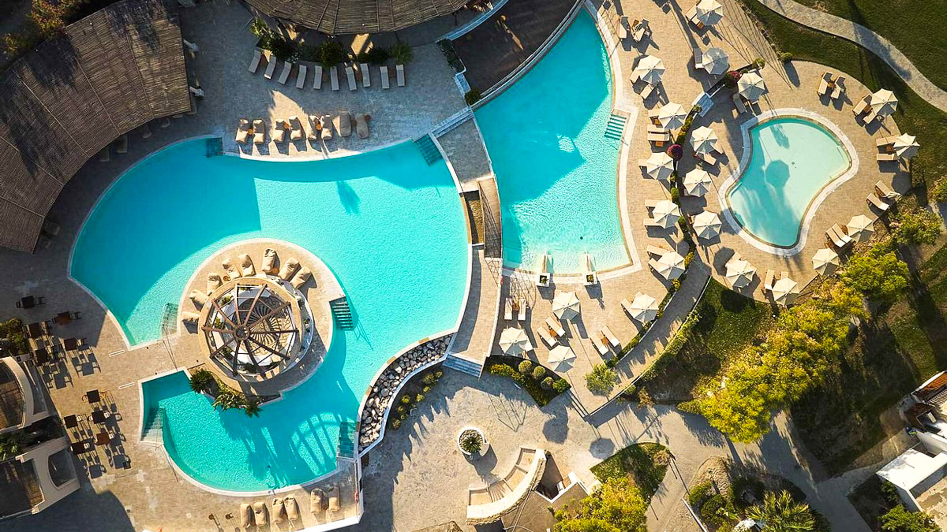 Lindian Village Curio Collection By Hilton