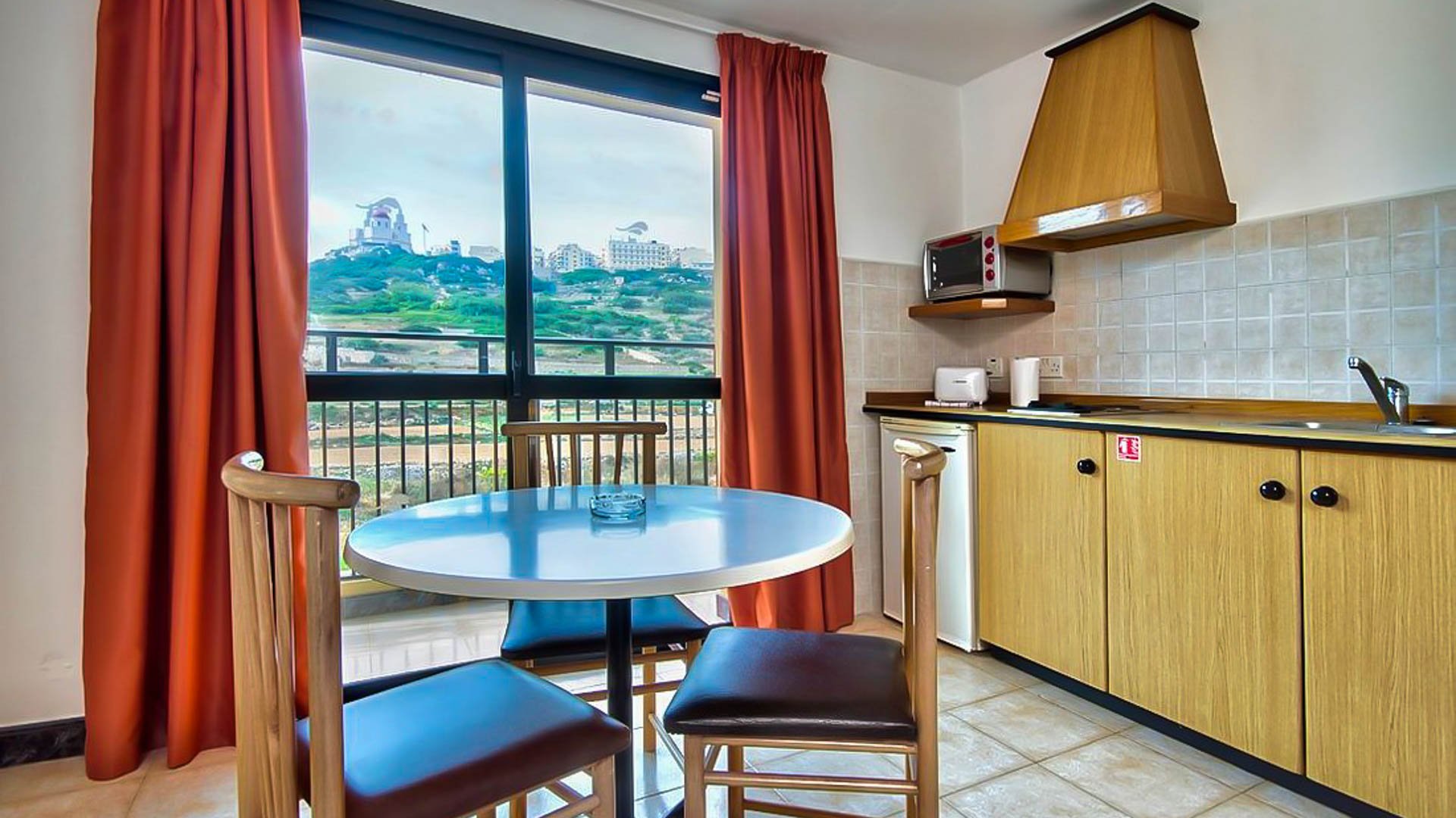 Luna Holiday Complex