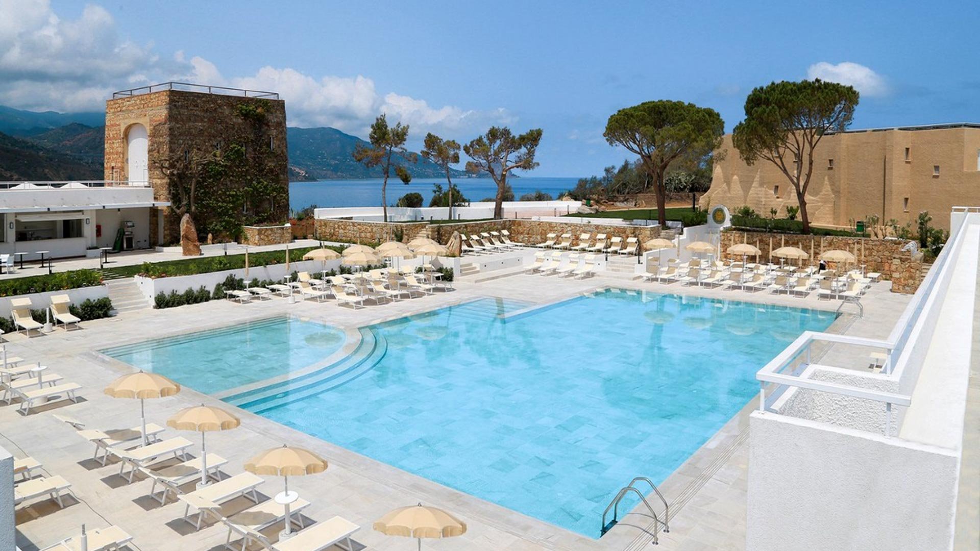 Mangia's Resort Pollina