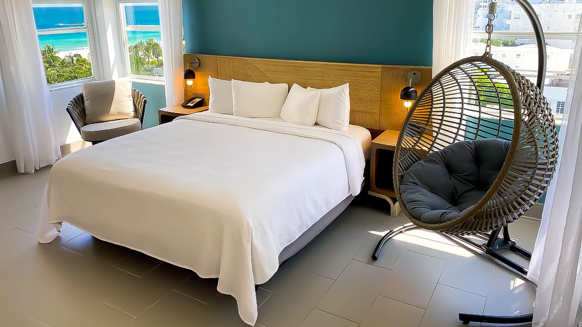 Marseilles Hotel