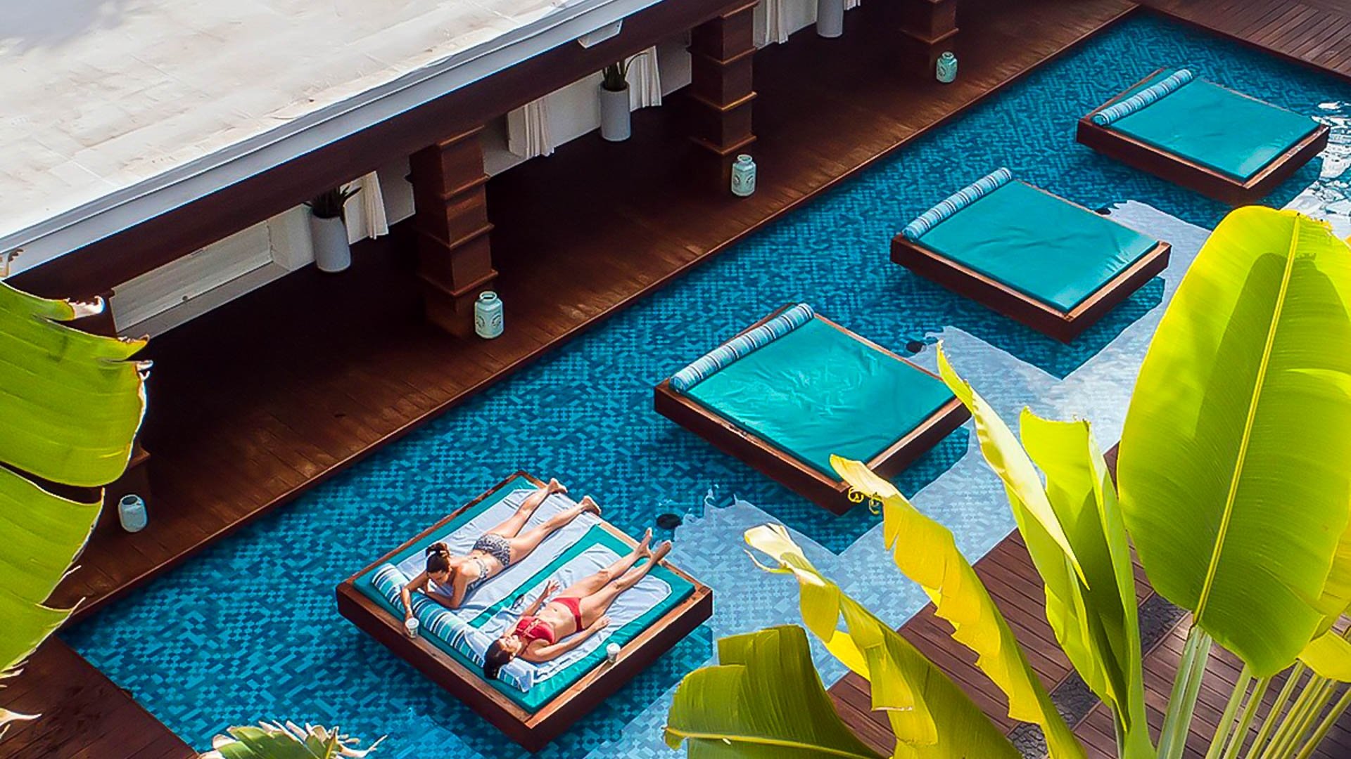 Marseilles Hotel