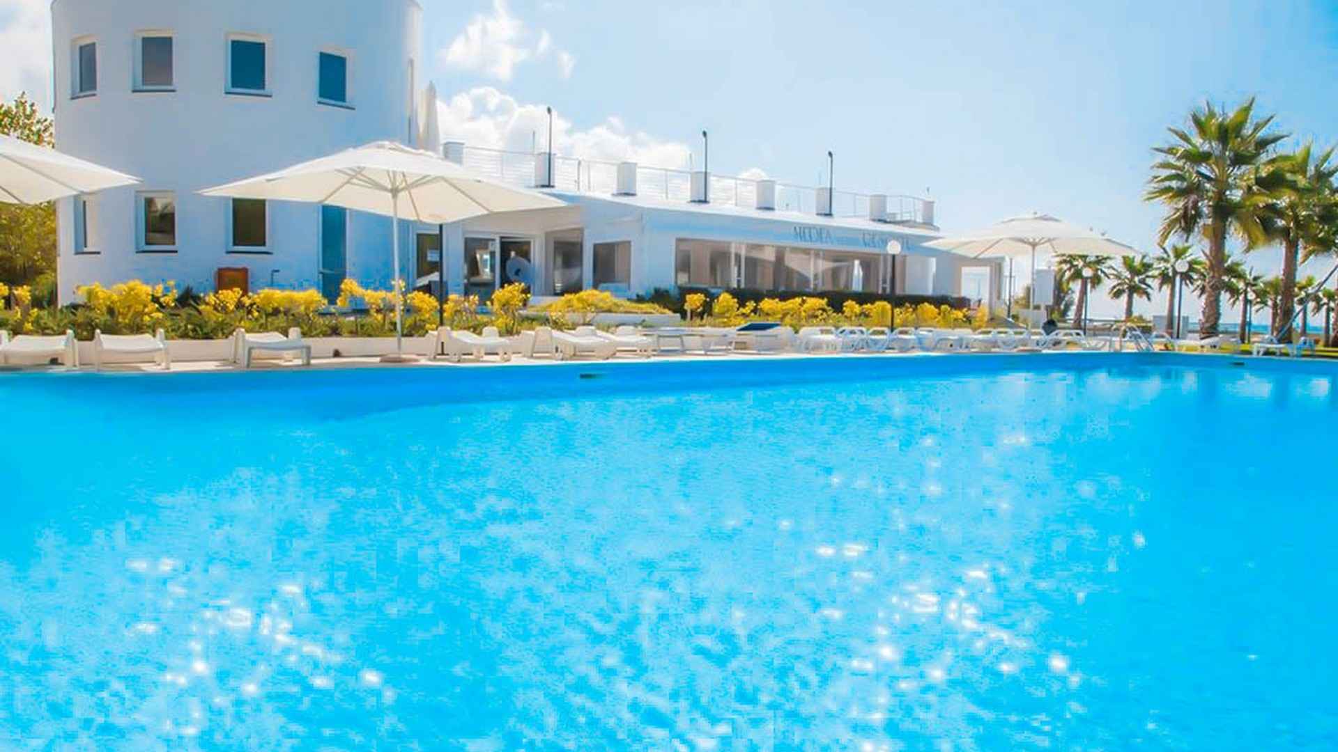 Fruit Village Paestum Medea Beach Resort