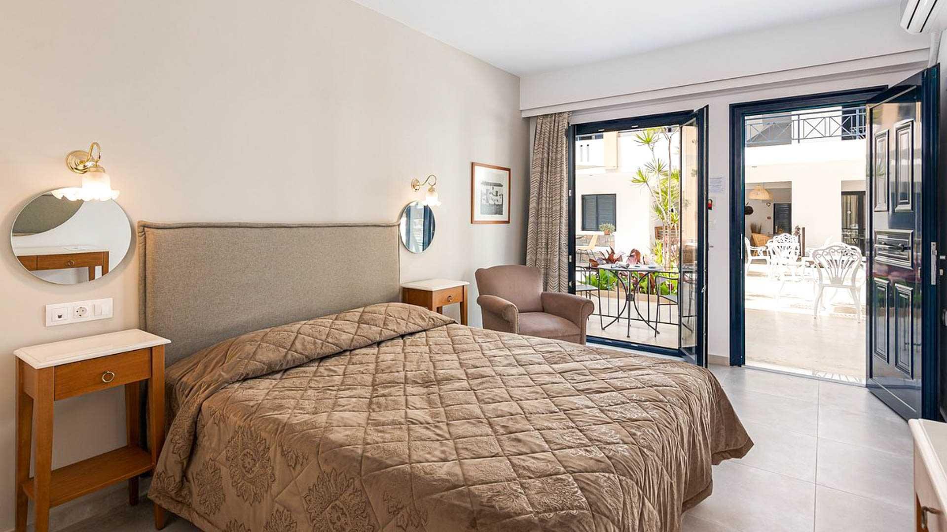 Nami Hotel & Suites