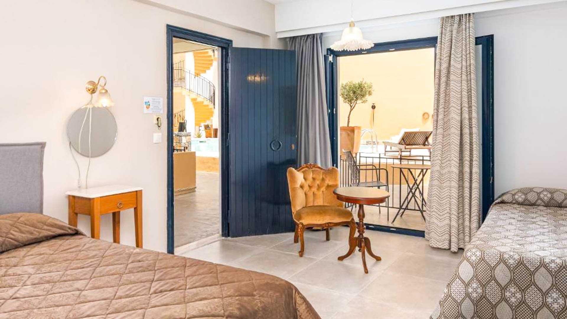 Nami Hotel & Suites
