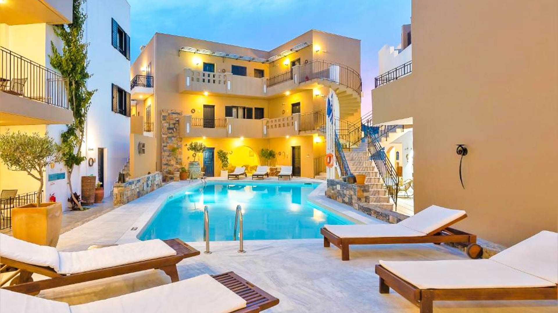 Nami Hotel & Suites