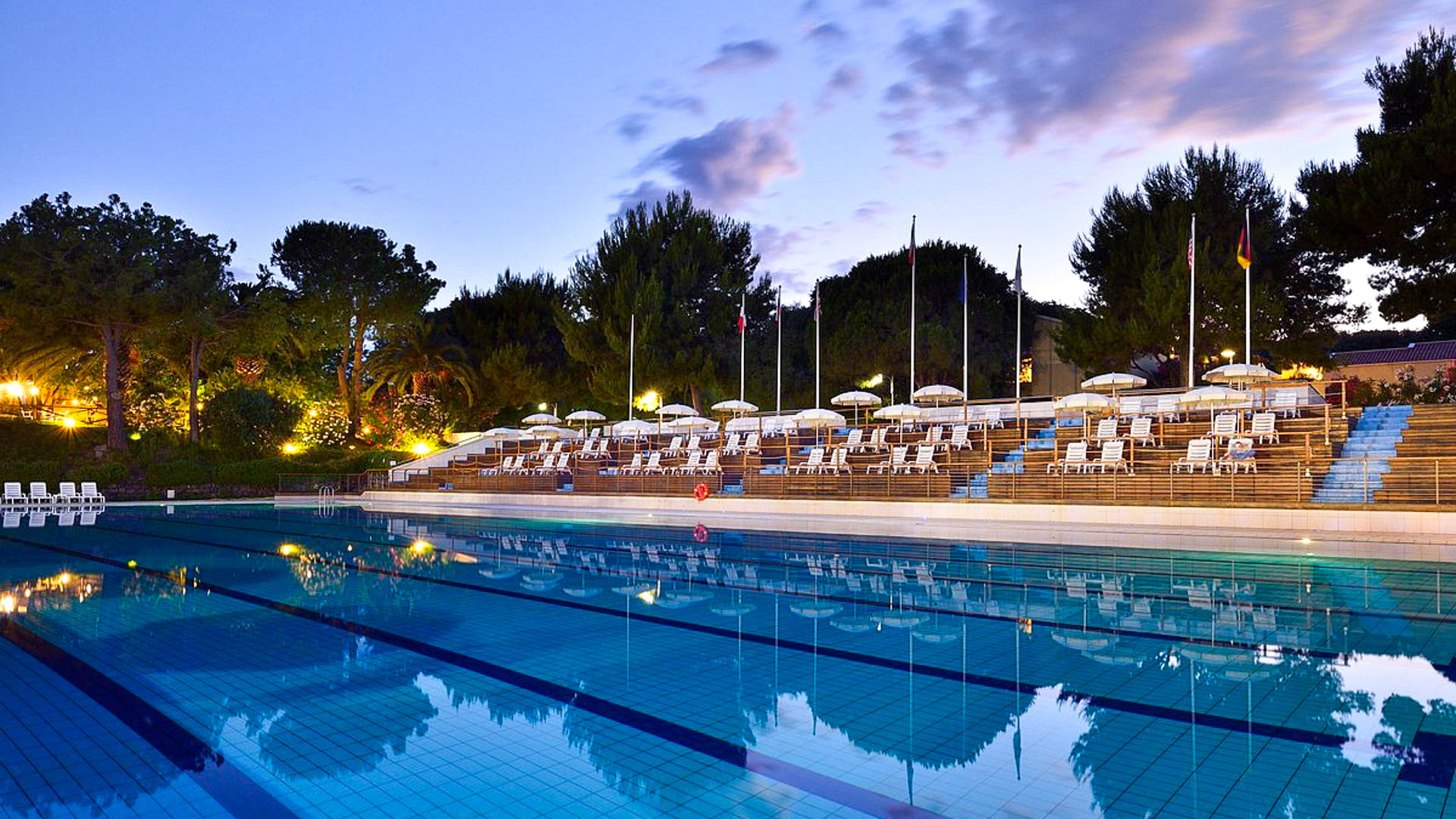 Naxos Beach