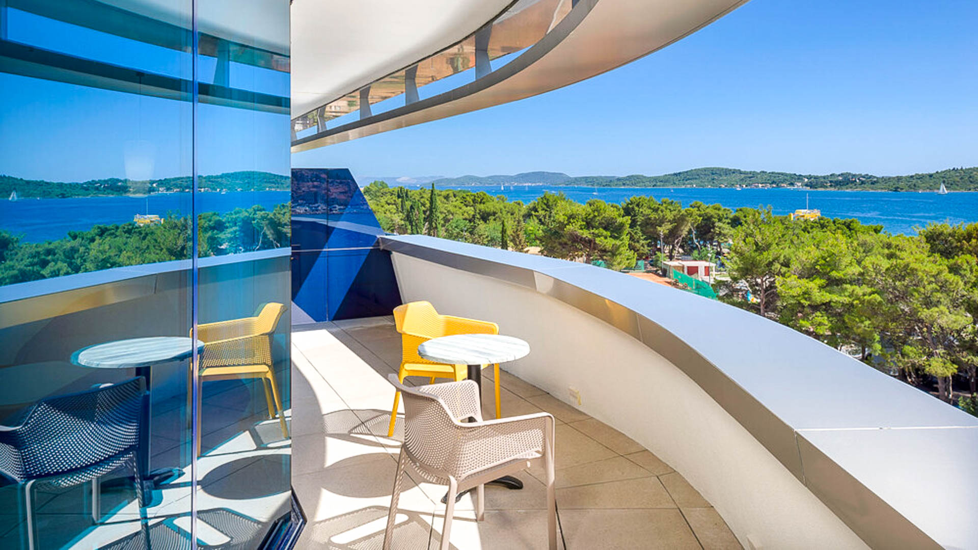 HOTEL OLYMPIA SKY